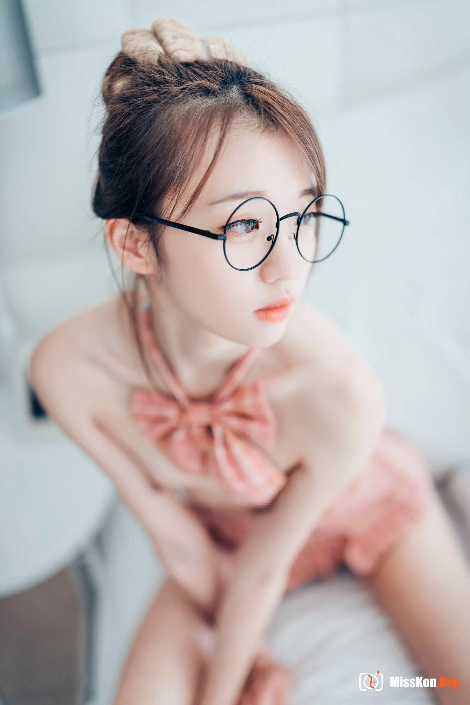 Yan Yan: Single M - Photo 50