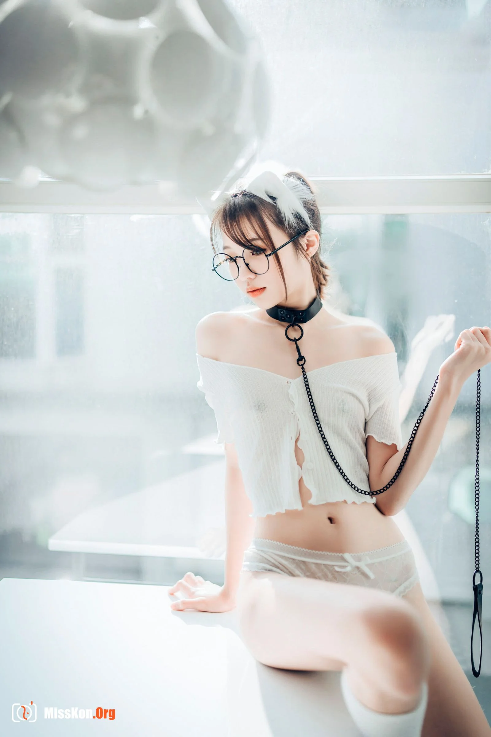 Yan Yan: Single M - Photo 87