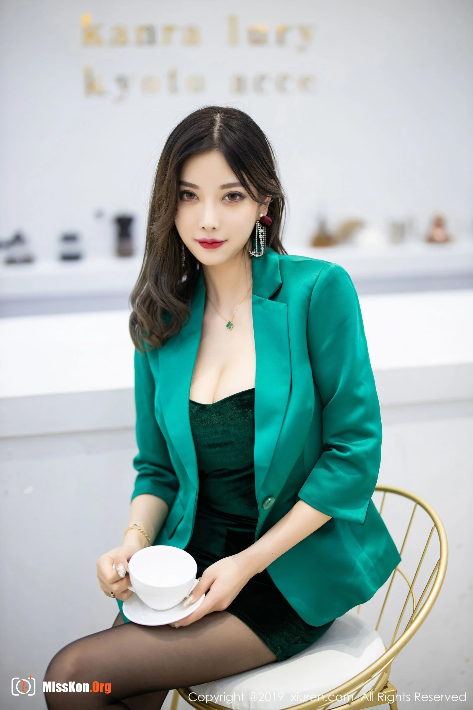 Yang Chenchen - Photo 72