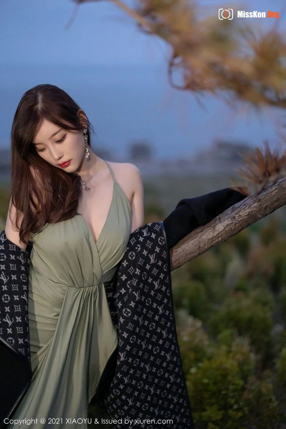 Yang Chenchen - Photo 42