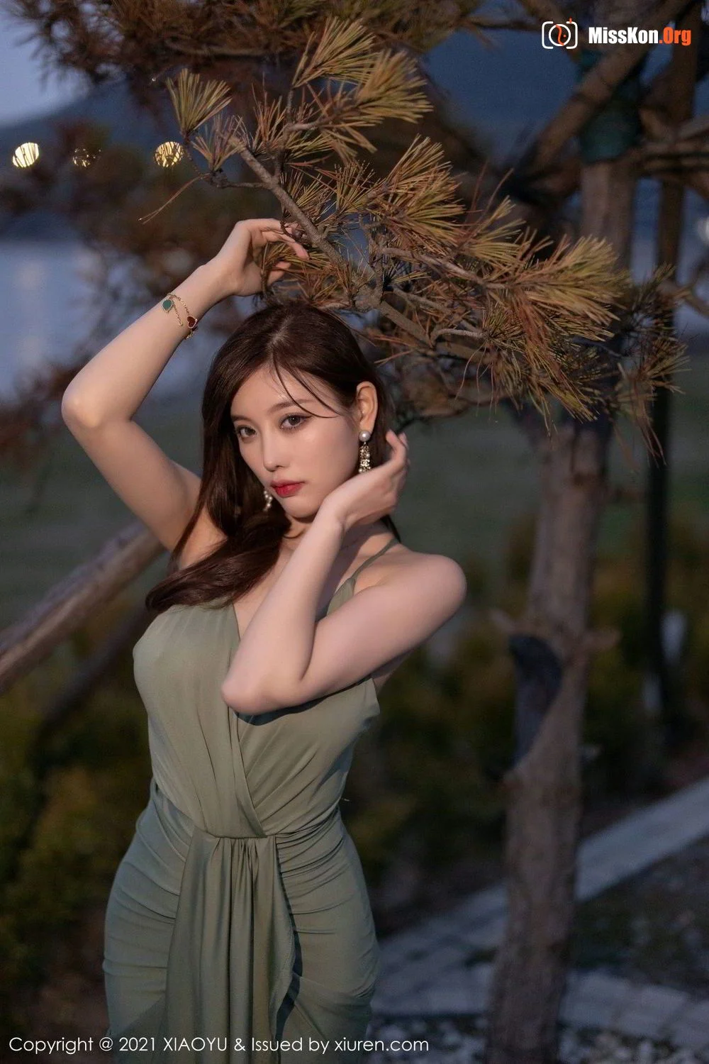 Yang Chenchen - Photo 53