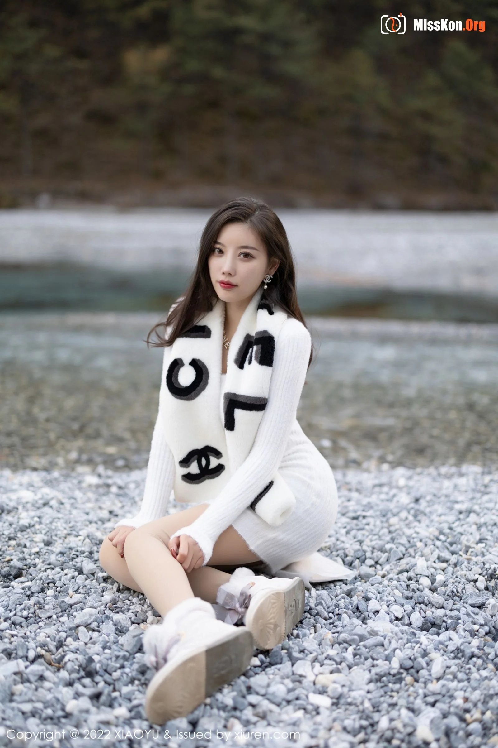 Yang Chenchen - Photo 69