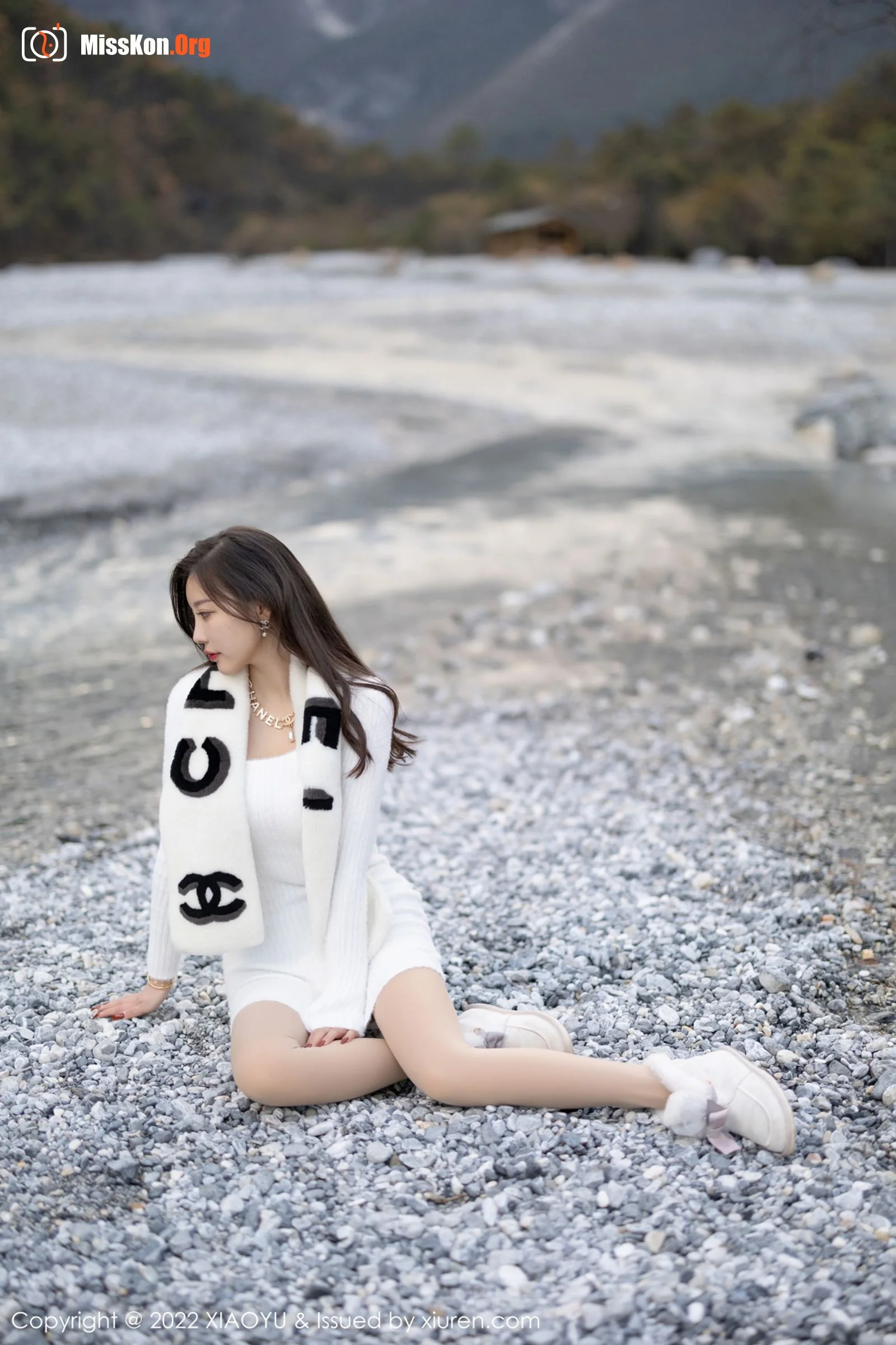 Yang Chenchen - Photo 72