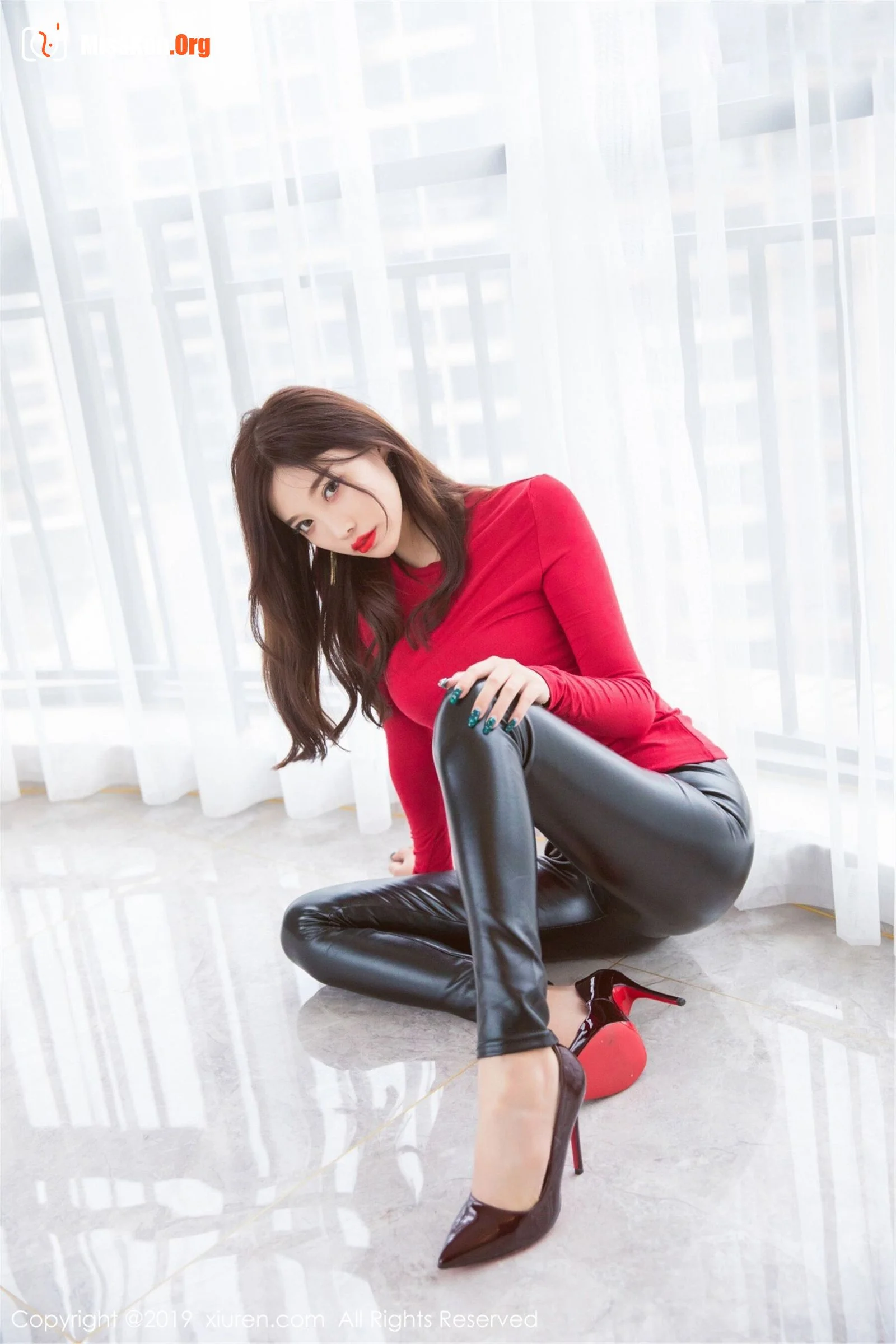 Yang Chenchen - Photo 36