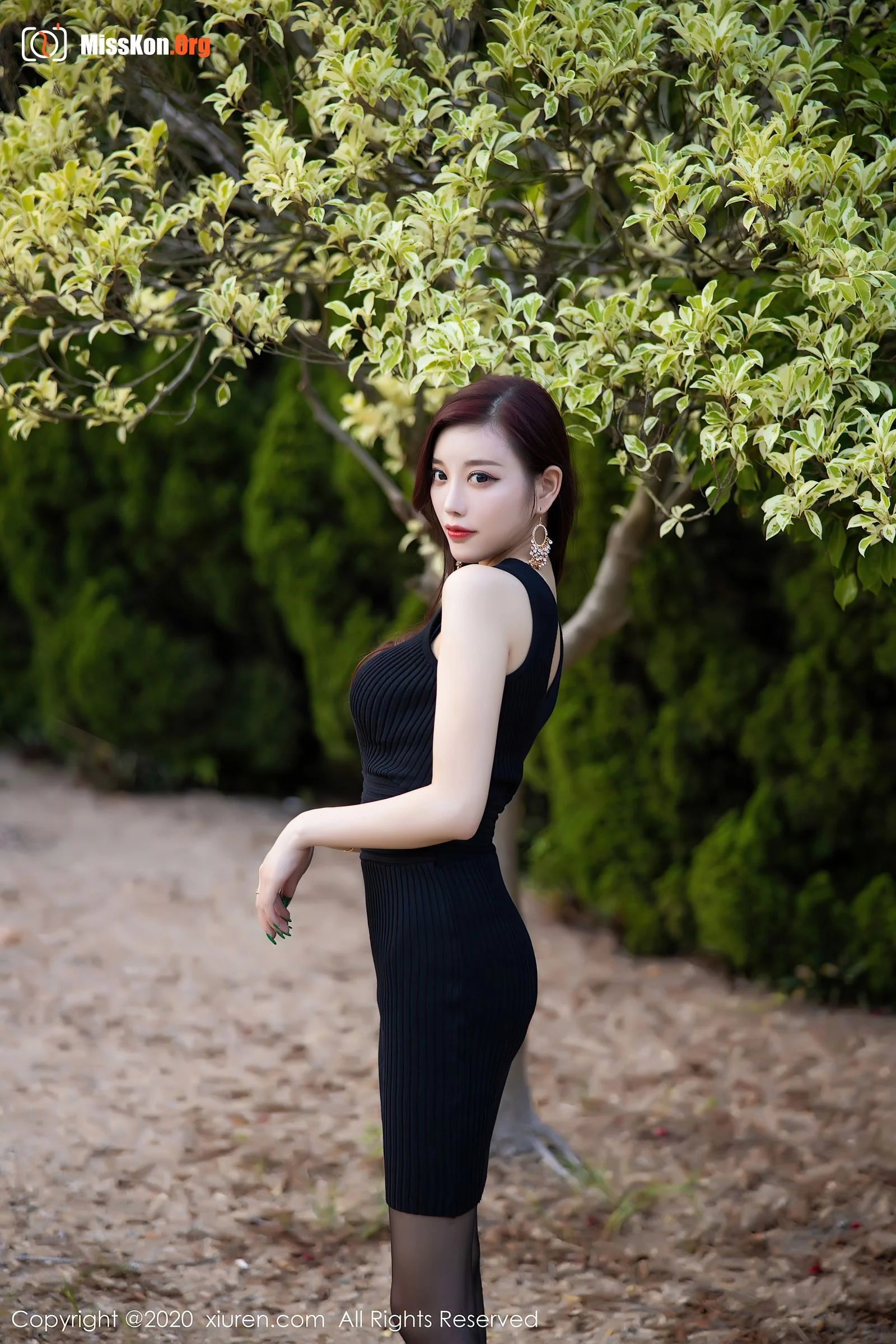 Yang Chenchen - Photo 76