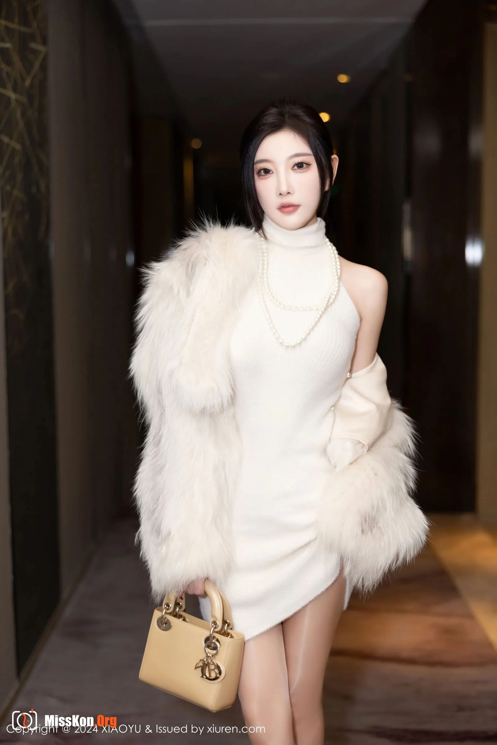Yang Chenchen - Photo 10