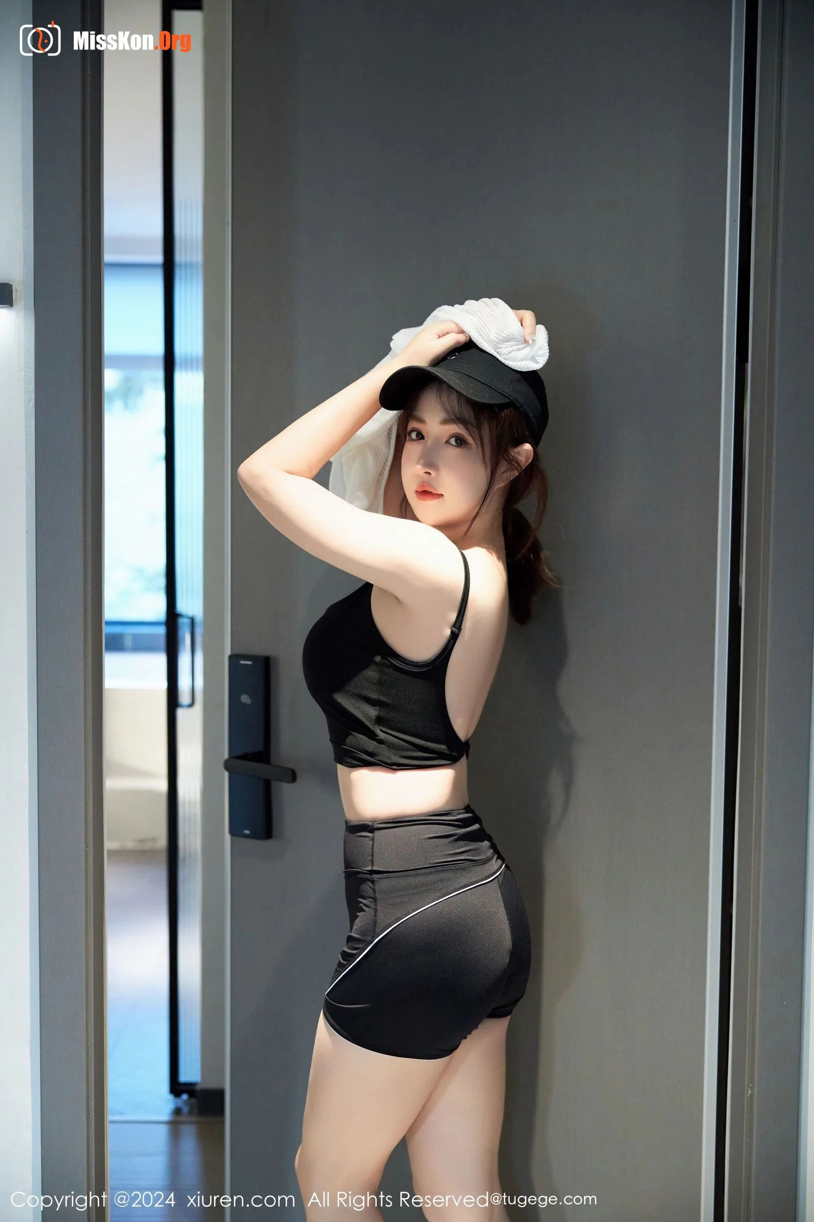 Yang Leduo - Photo 42