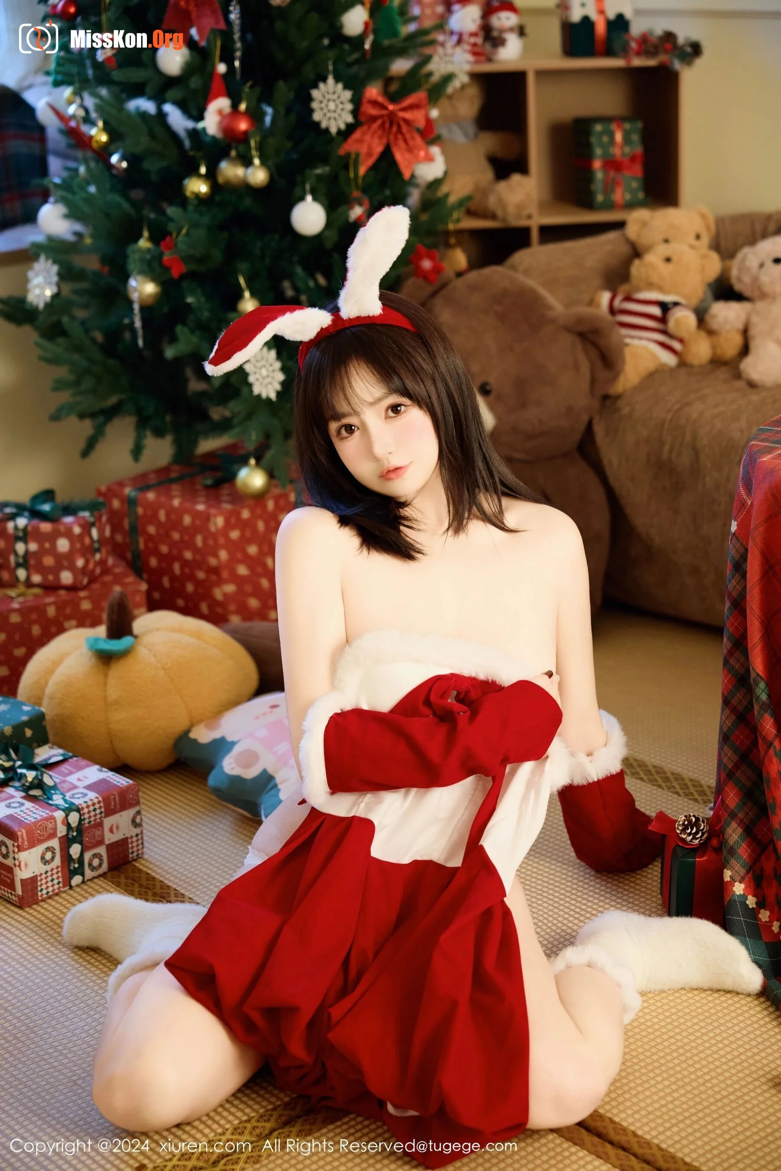 Yang Leduo - Photo 43