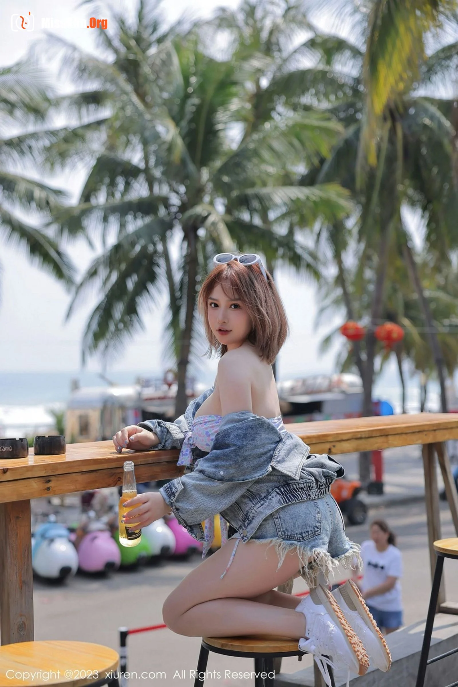 Yang Leduo - Photo 47