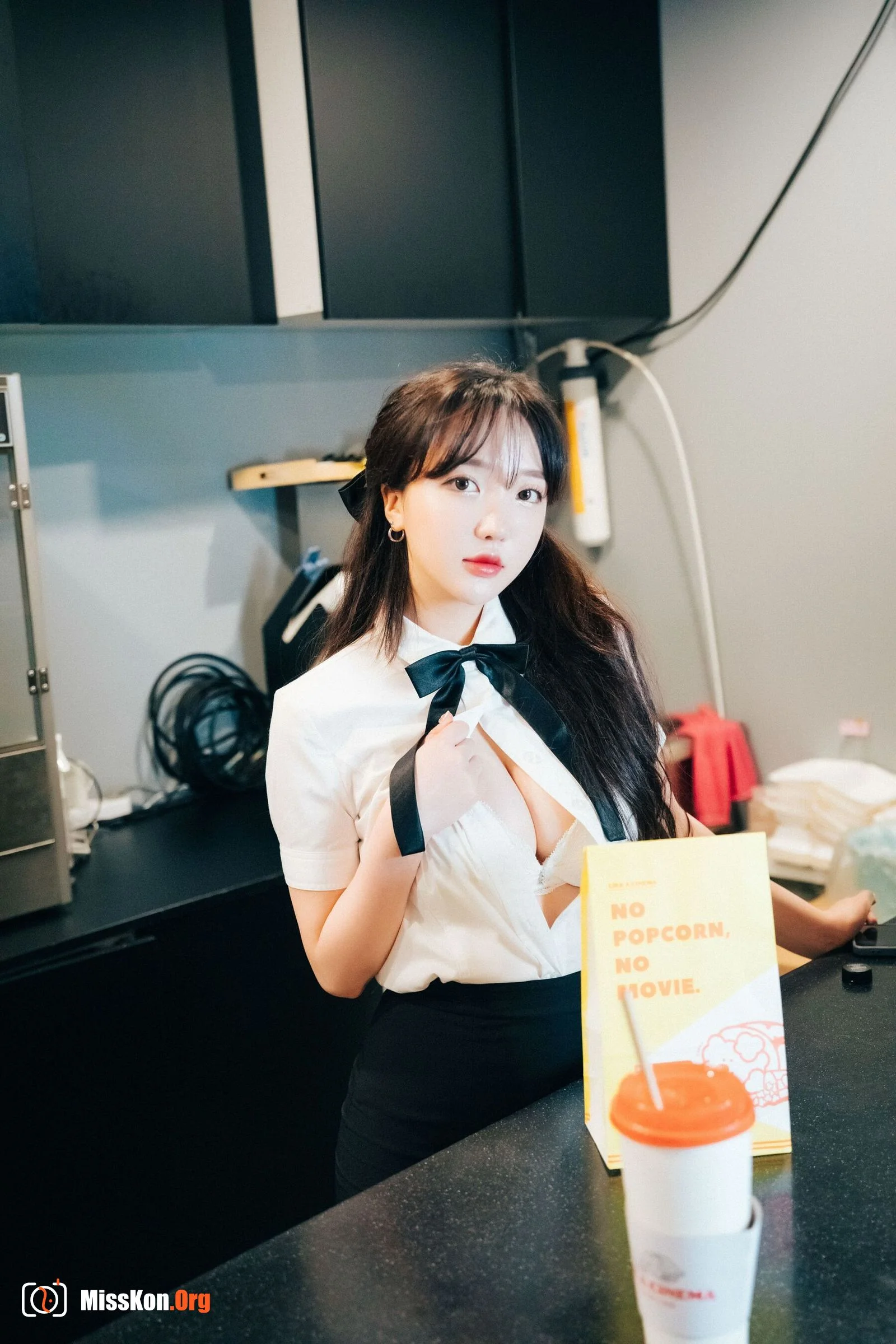 Yeeun (Son Ye-eun)《Ticket Girl》 - Photo 13