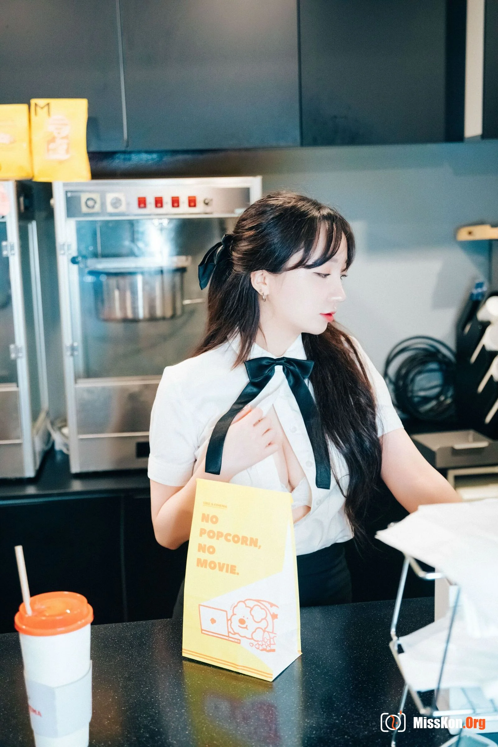 Yeeun (Son Ye-eun)《Ticket Girl》 - Photo 14