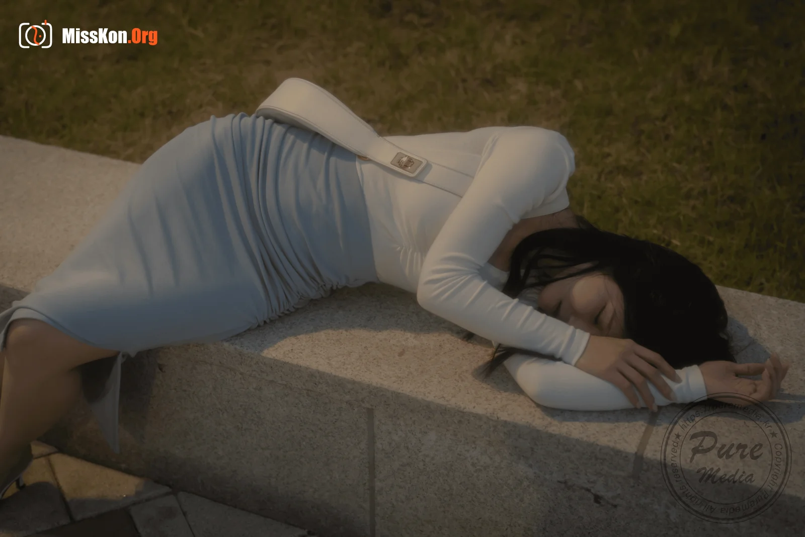 Yeha: Kidnapped Basement Office Girl - Photo 20
