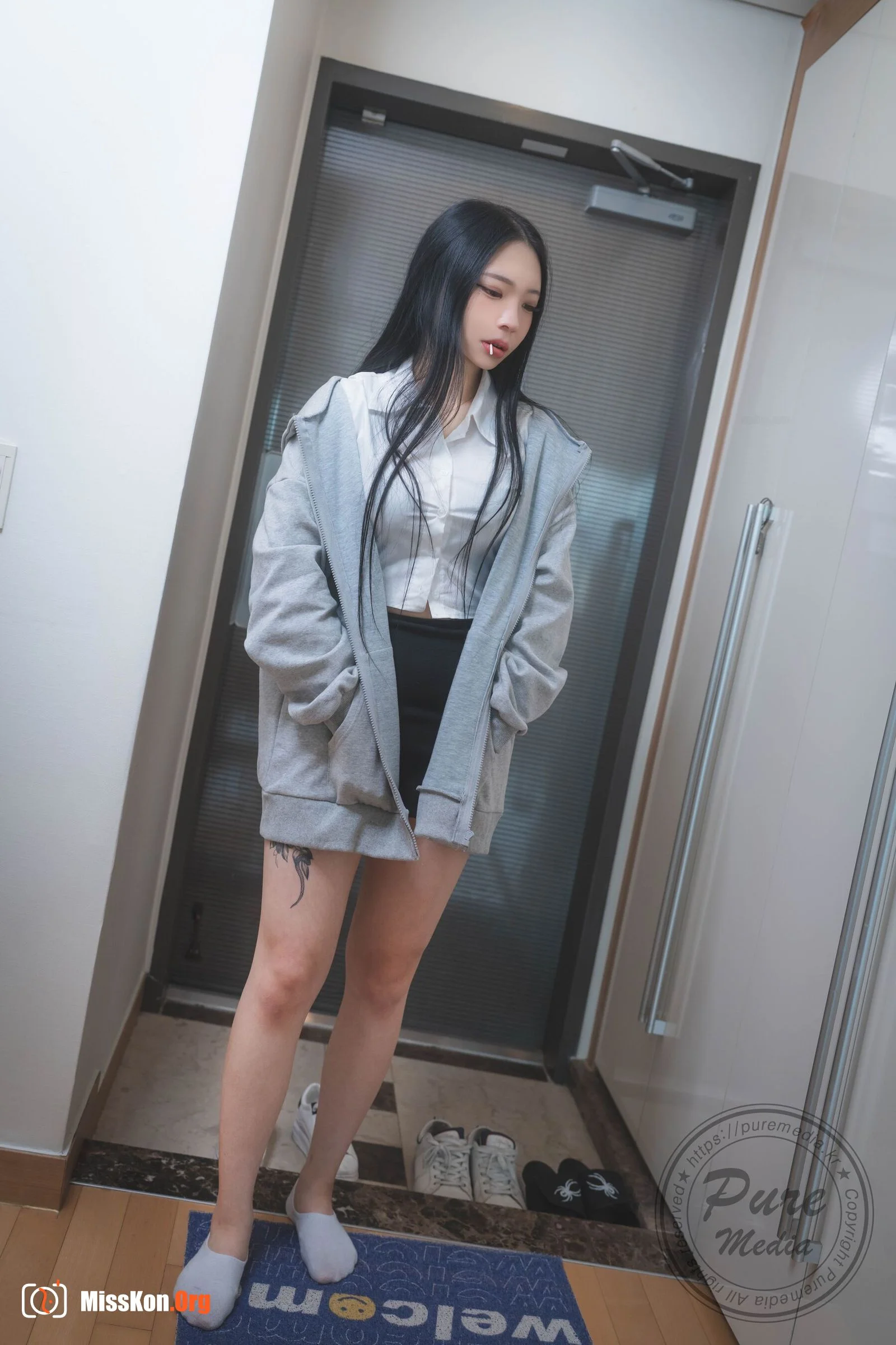 Yeon Hwa - Photo 2