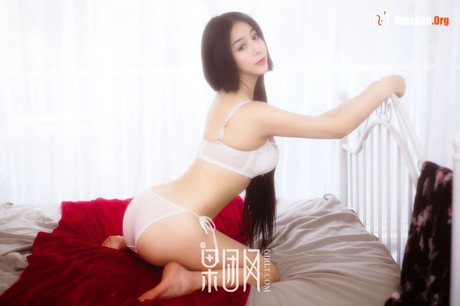 Yi Yi - Photo 11