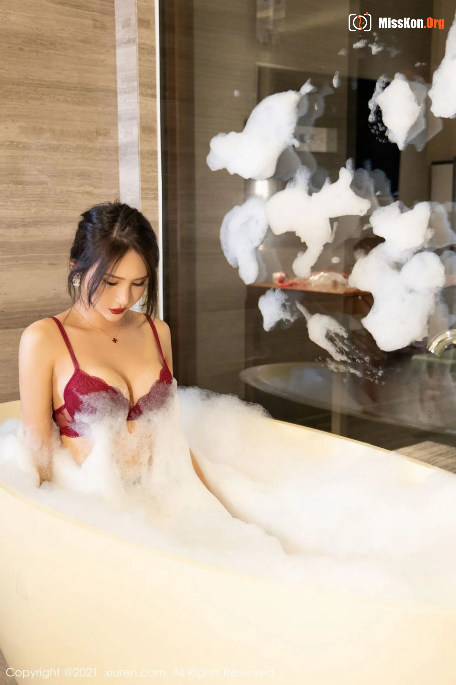 Yin Fei - Photo 2