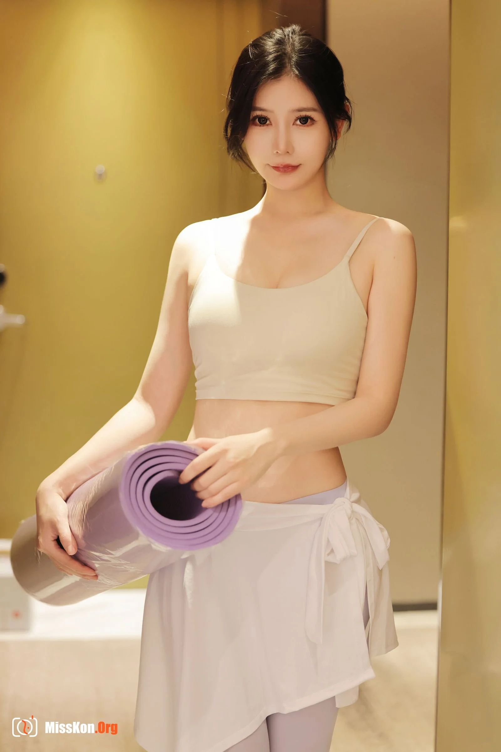 Yin Tiantian: Yoga teacher - Photo 5