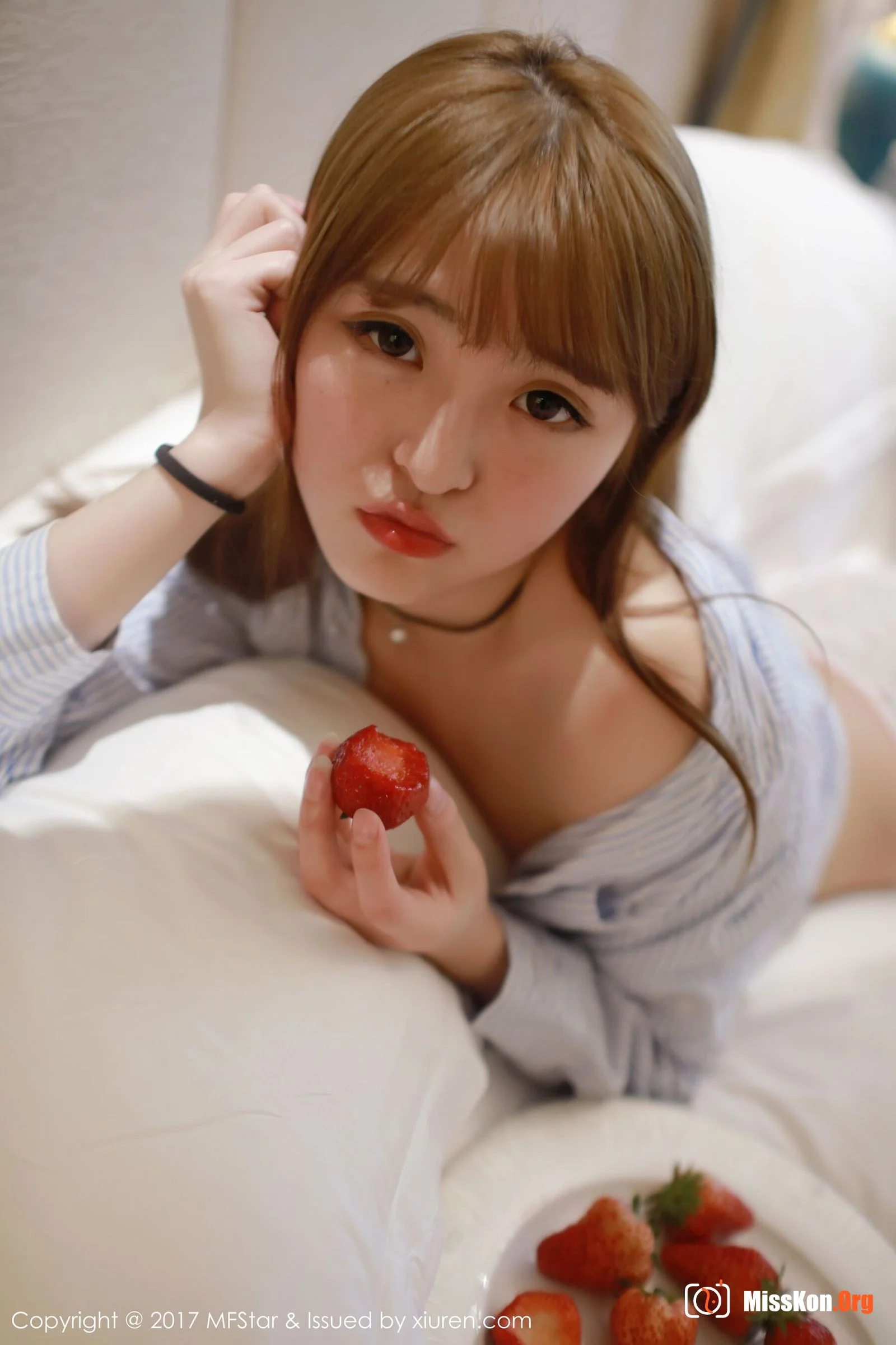 Yin Xiaoqi - Photo 19