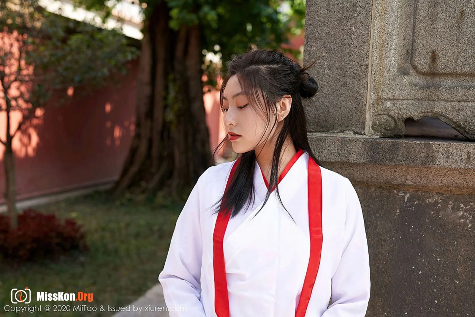 Yin Yin - Photo 10