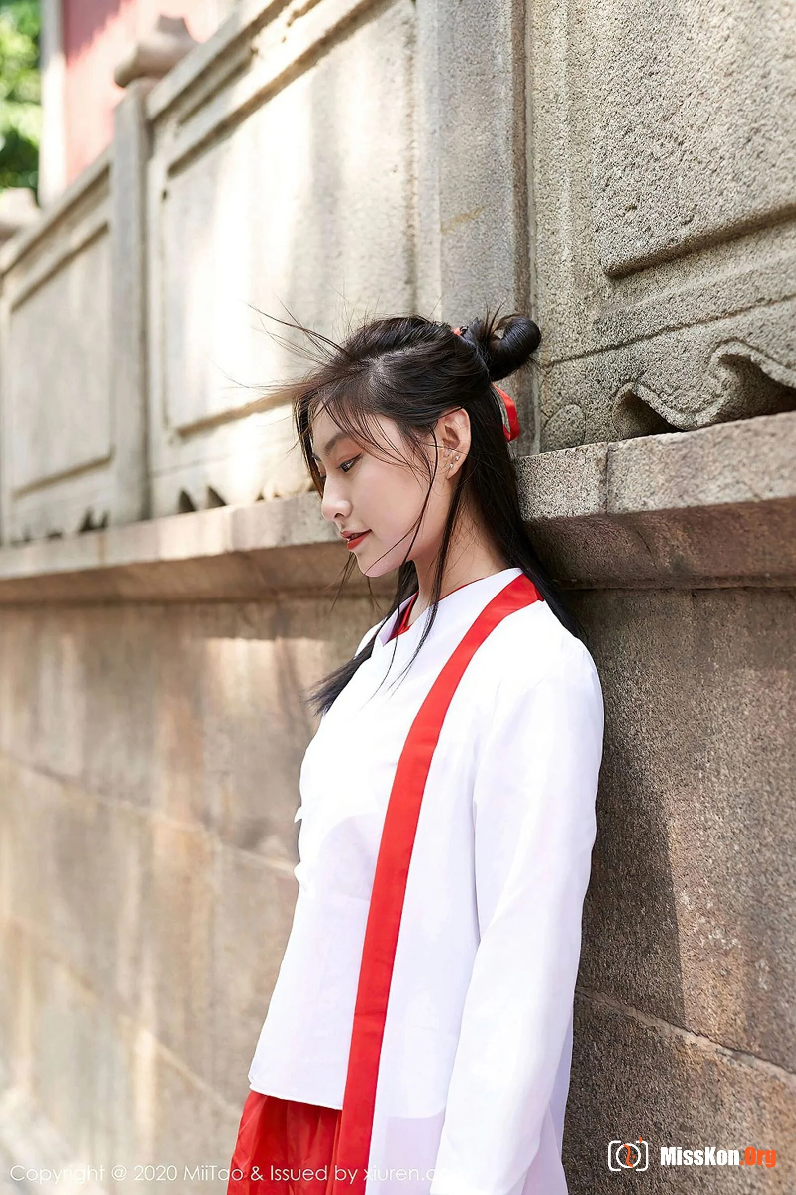 Yin Yin - Photo 2