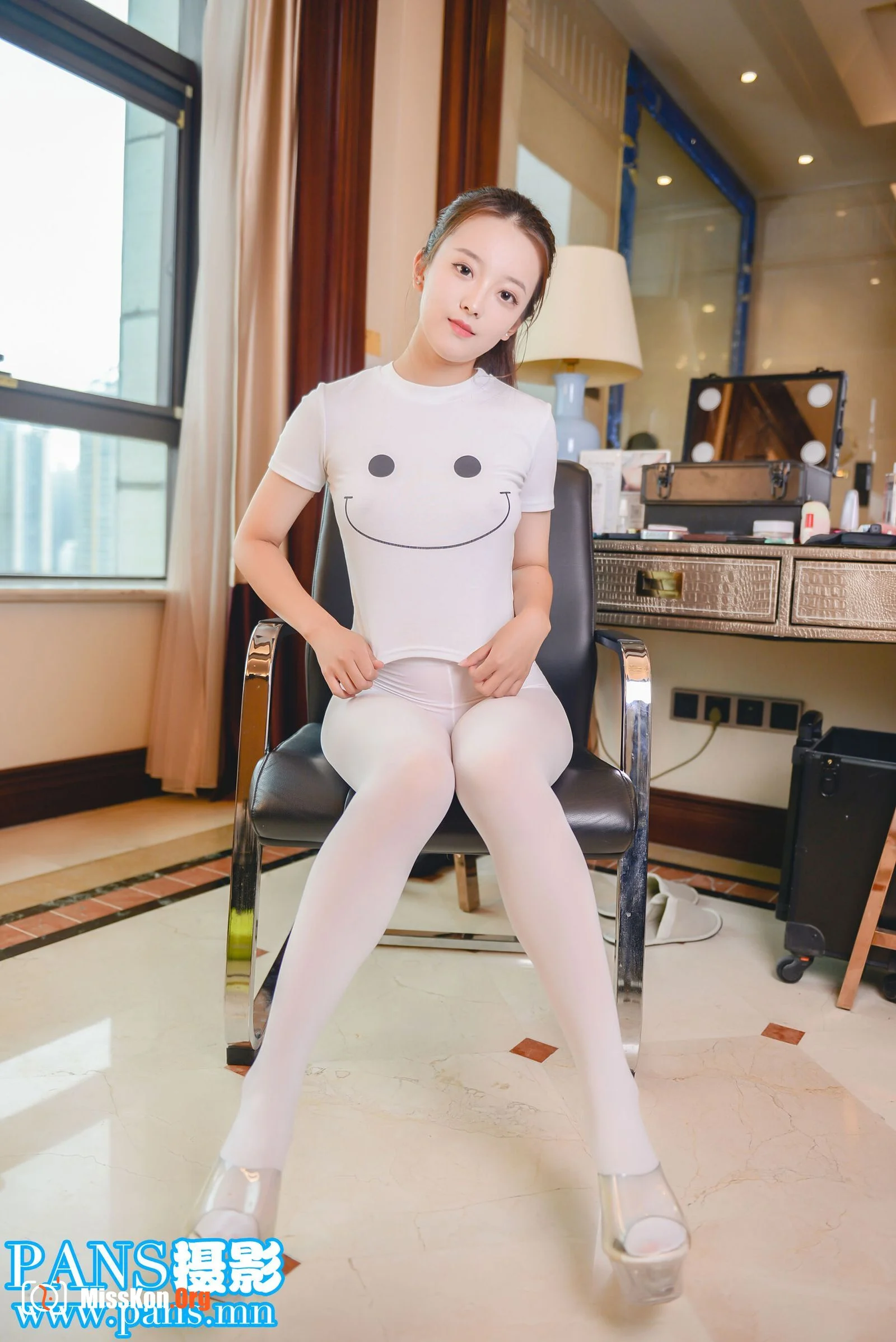 Ying Ying - Photo 3