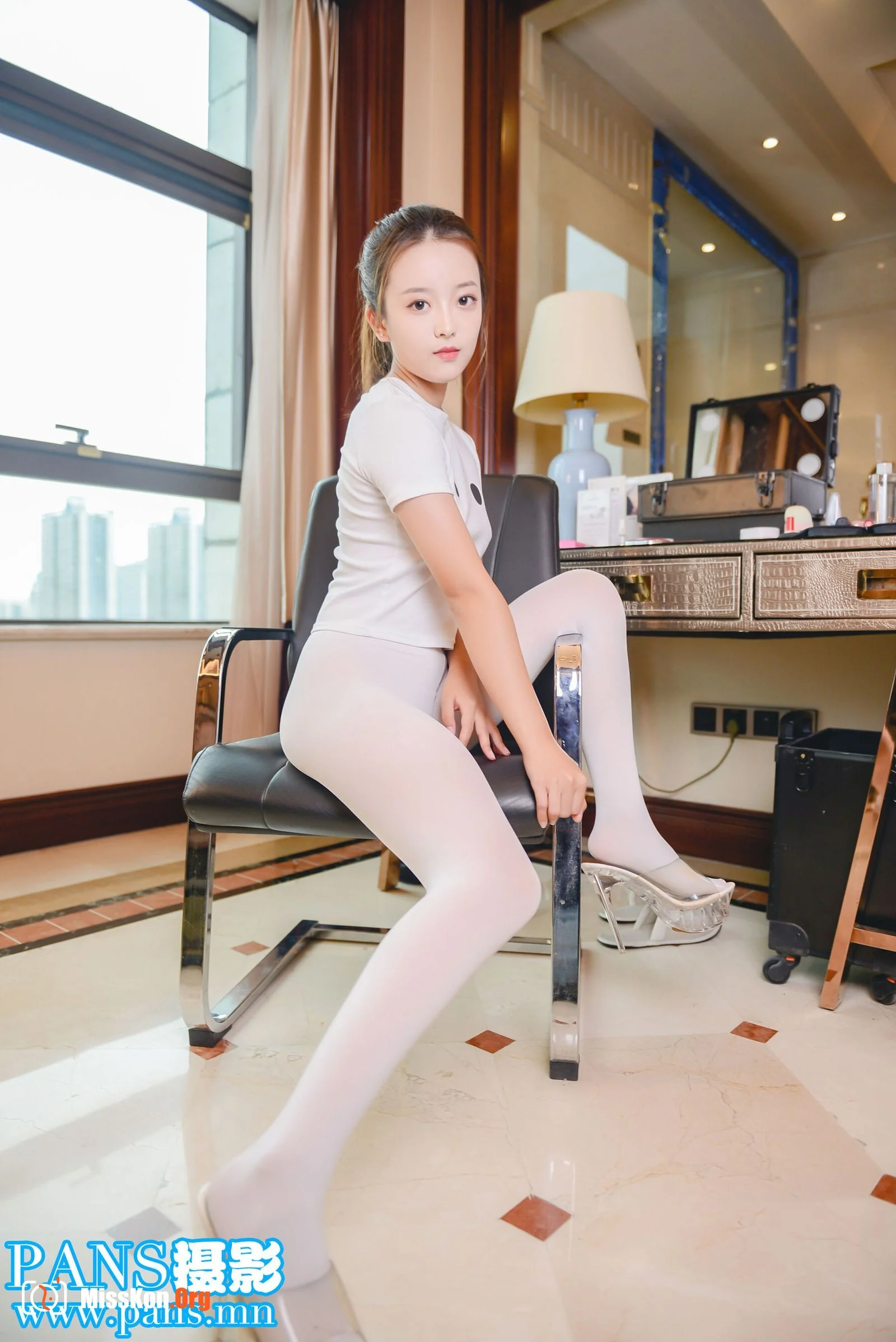 Ying Ying - Photo 4