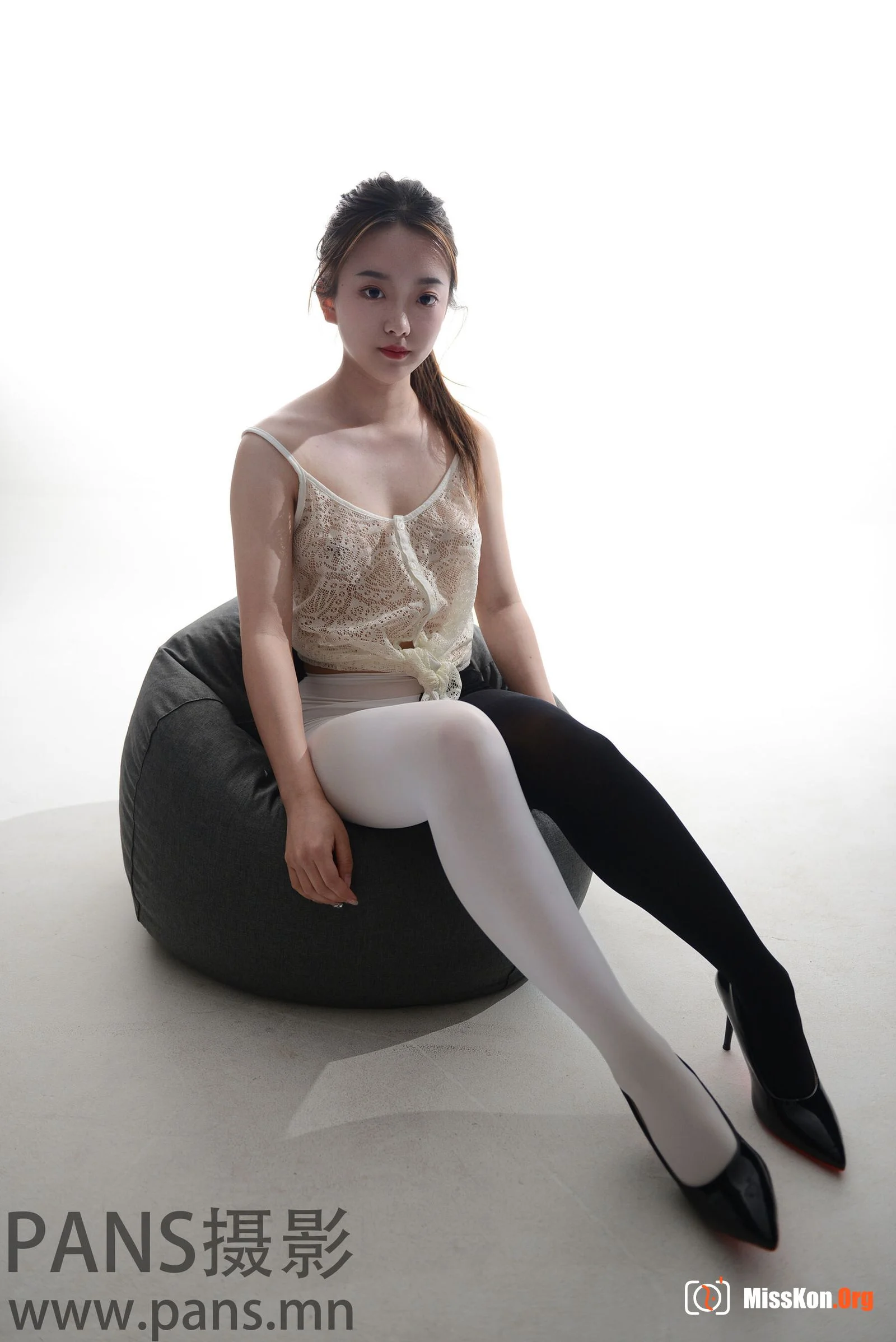 Ying Ying - Photo 2