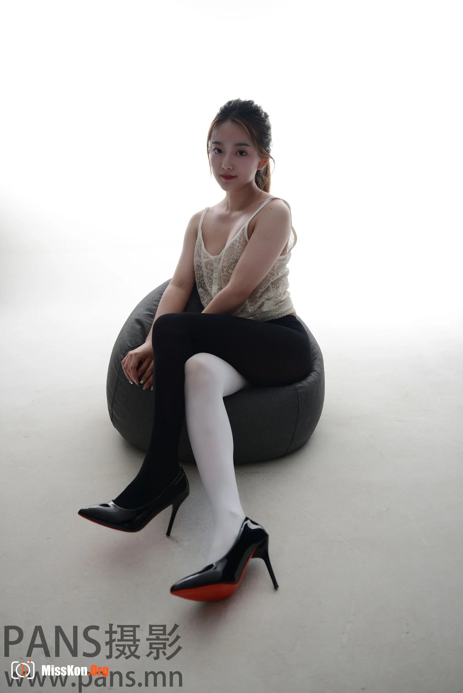 Ying Ying - Photo 5