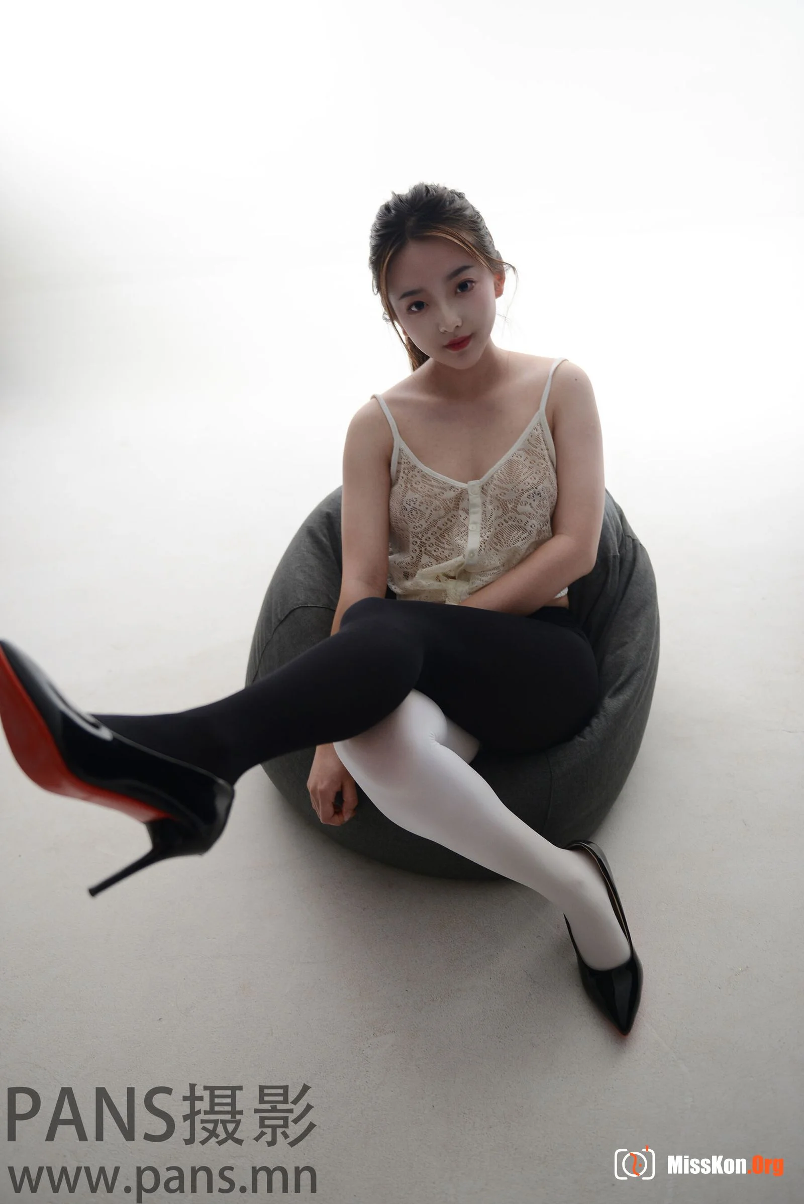Ying Ying - Photo 8