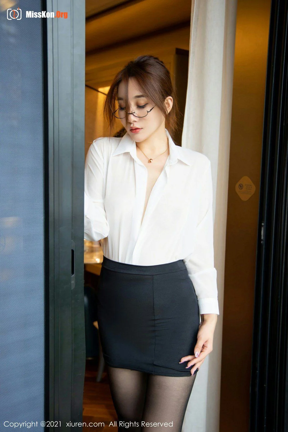 You Li - Photo 54