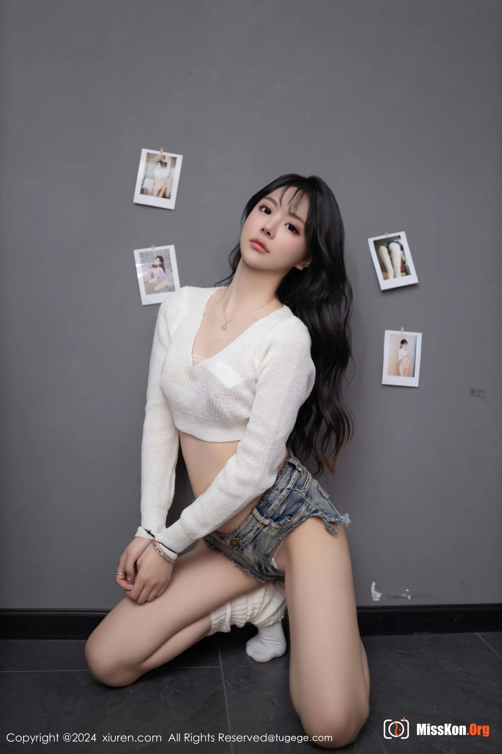 young - Photo 2
