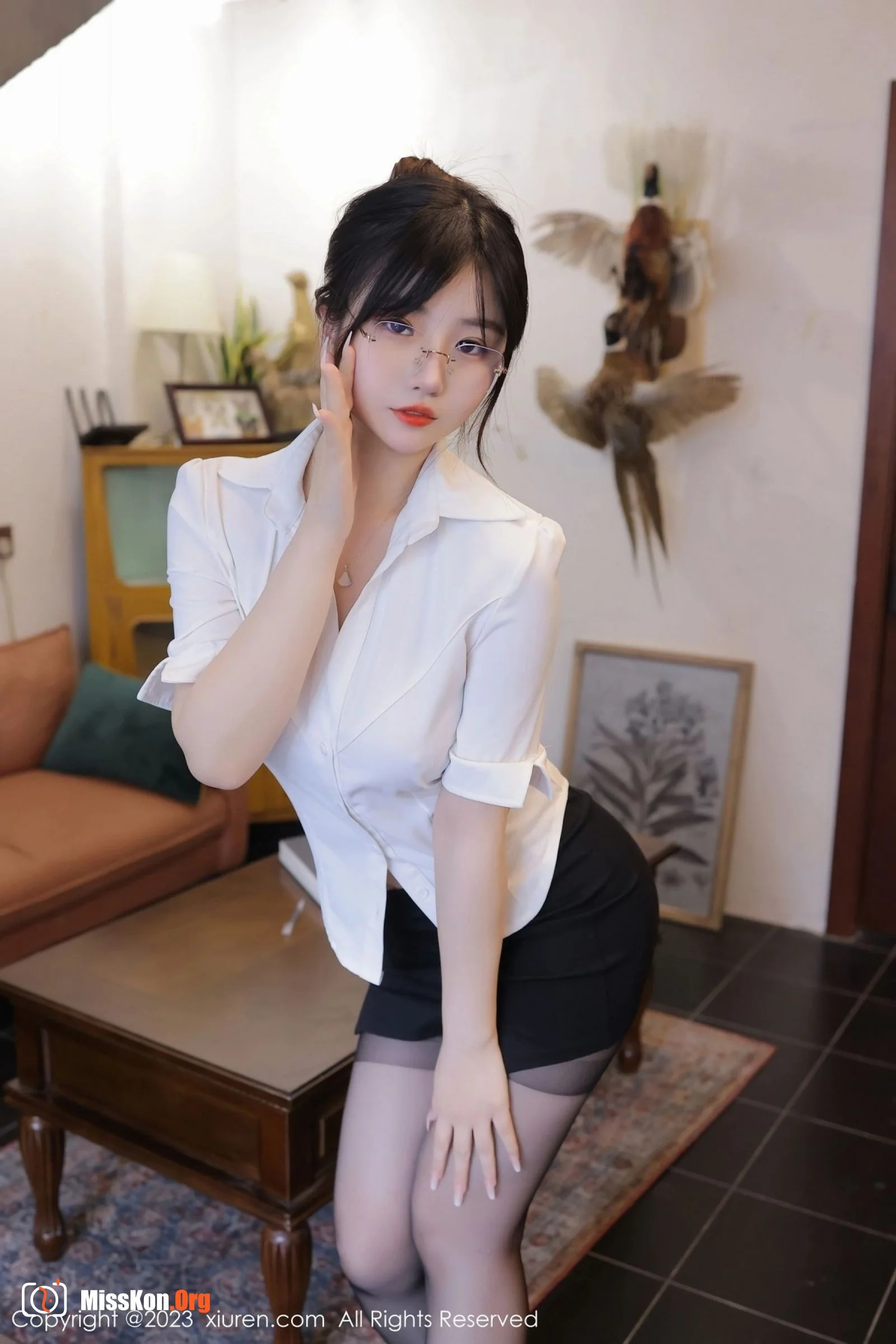 Young - Photo 3