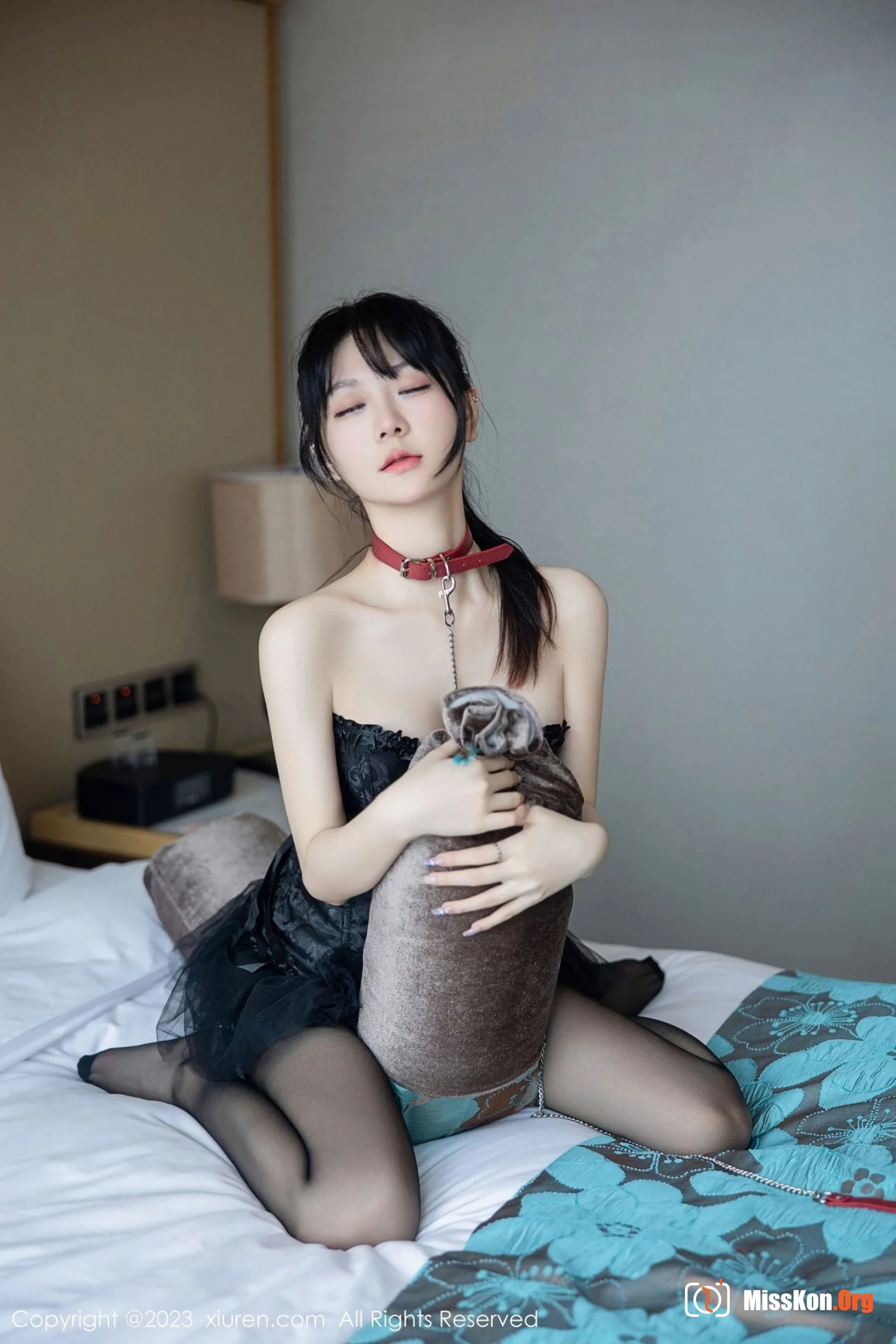 young - Photo 62