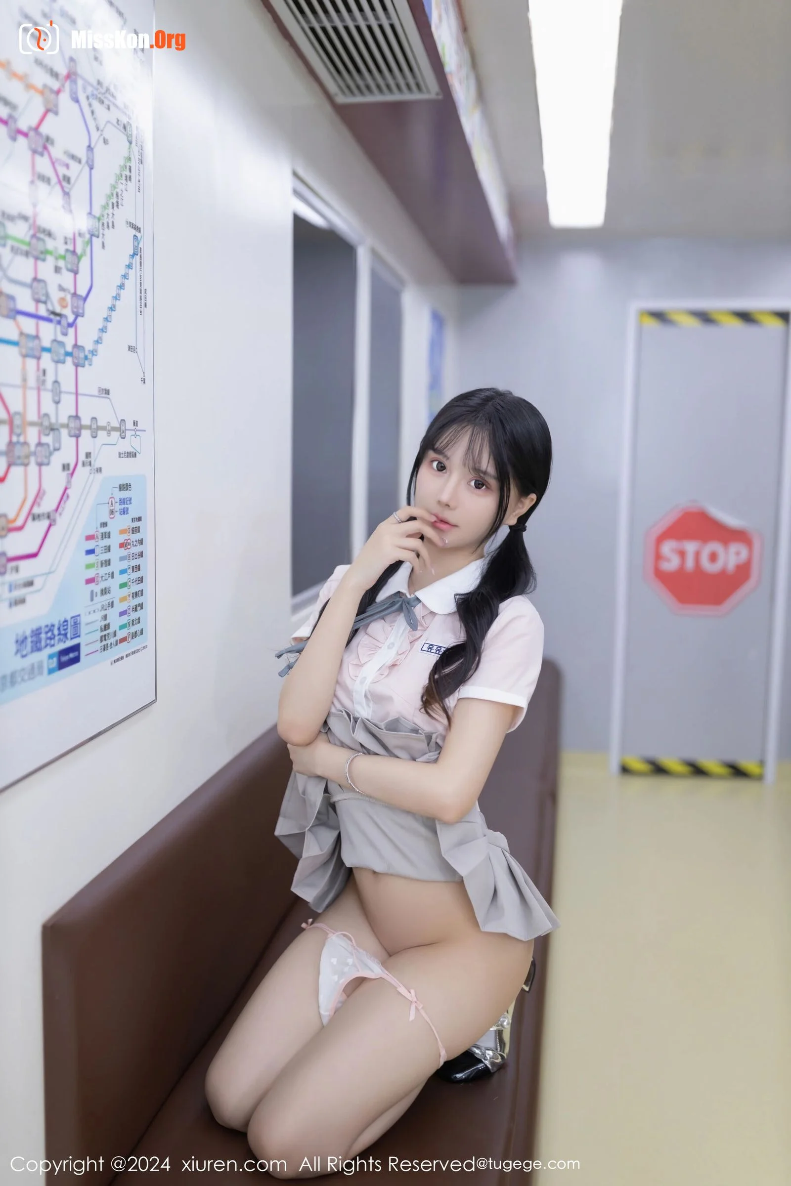 young - Photo 24