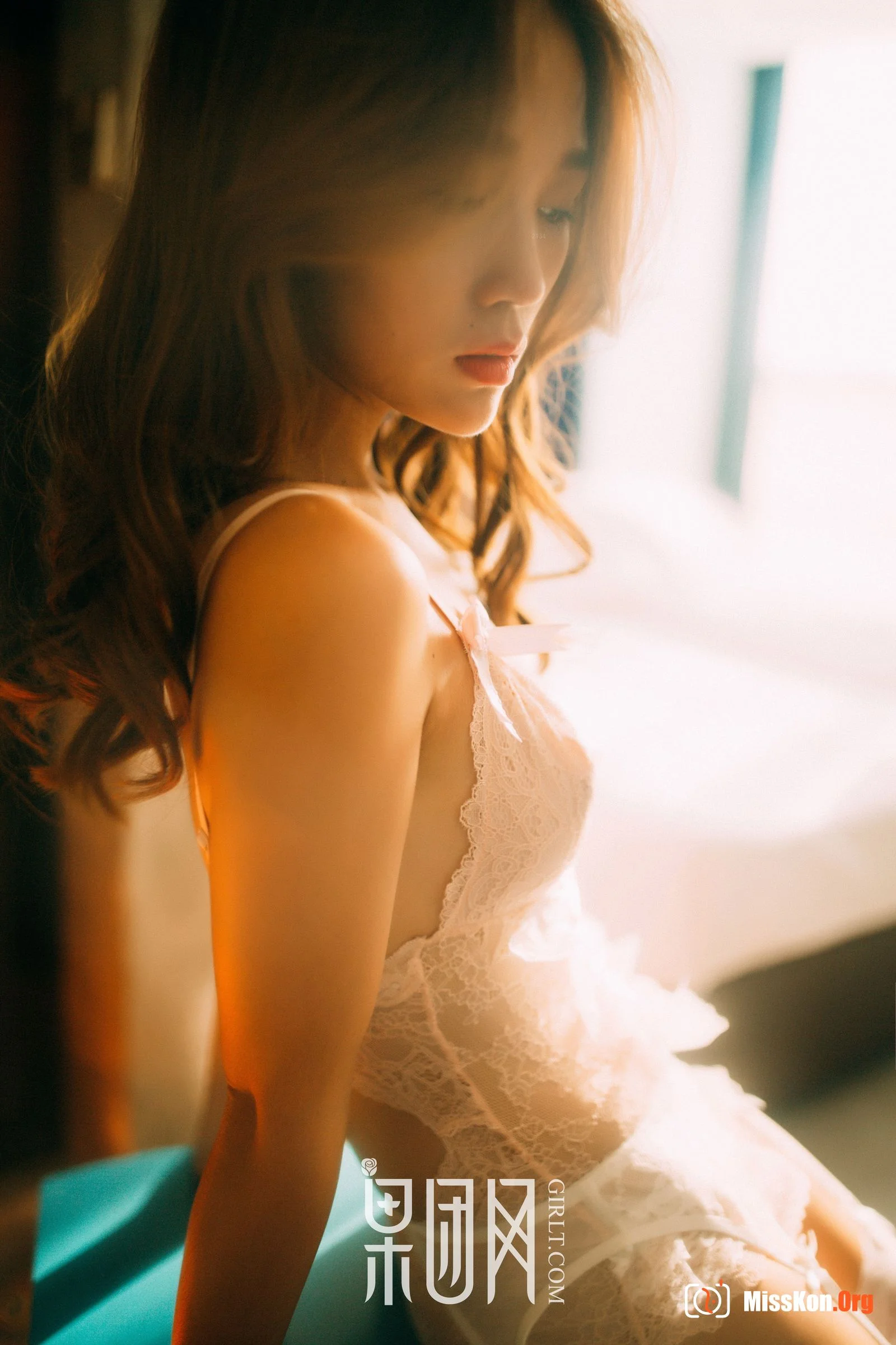 Young girl (Kishin Kumakawa 022) - Photo 5