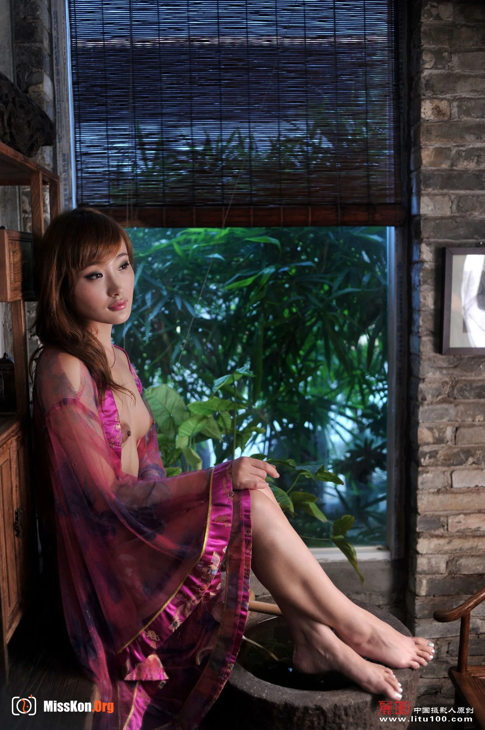 Yu Fei (2011-07-20) - Photo 4