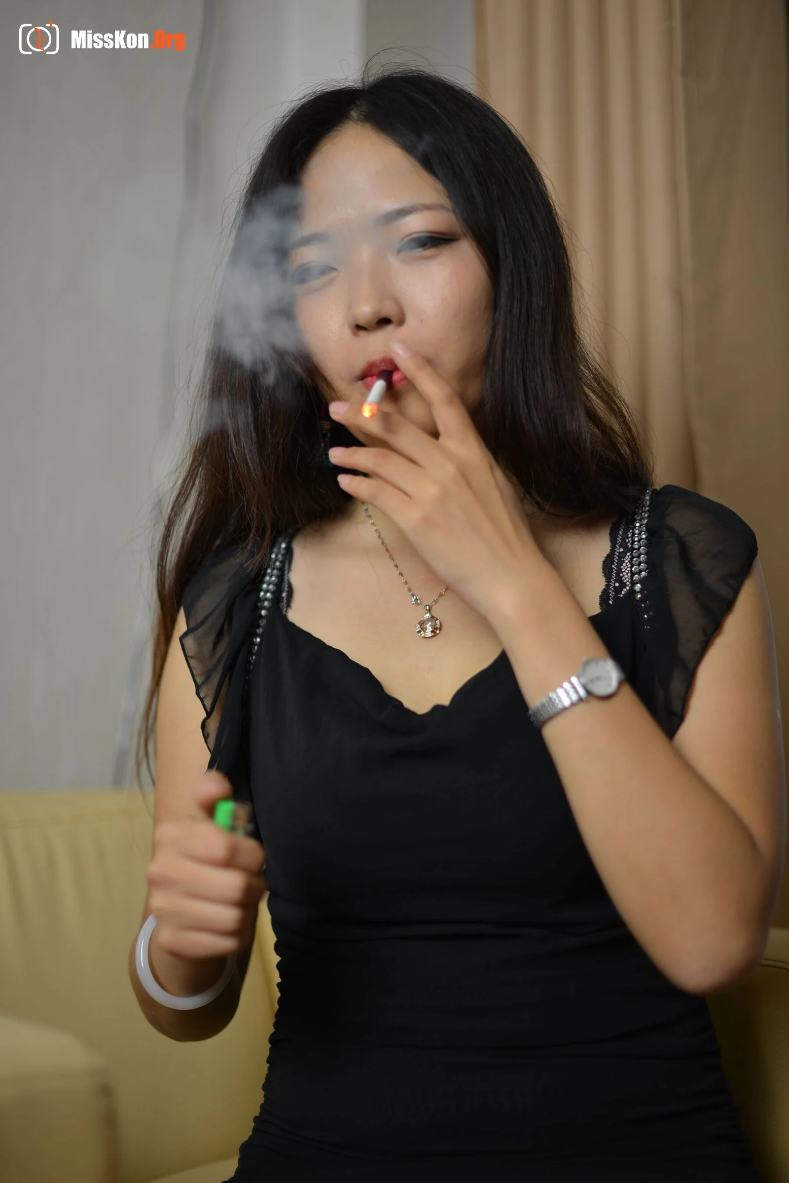 Yu Han - Photo 2