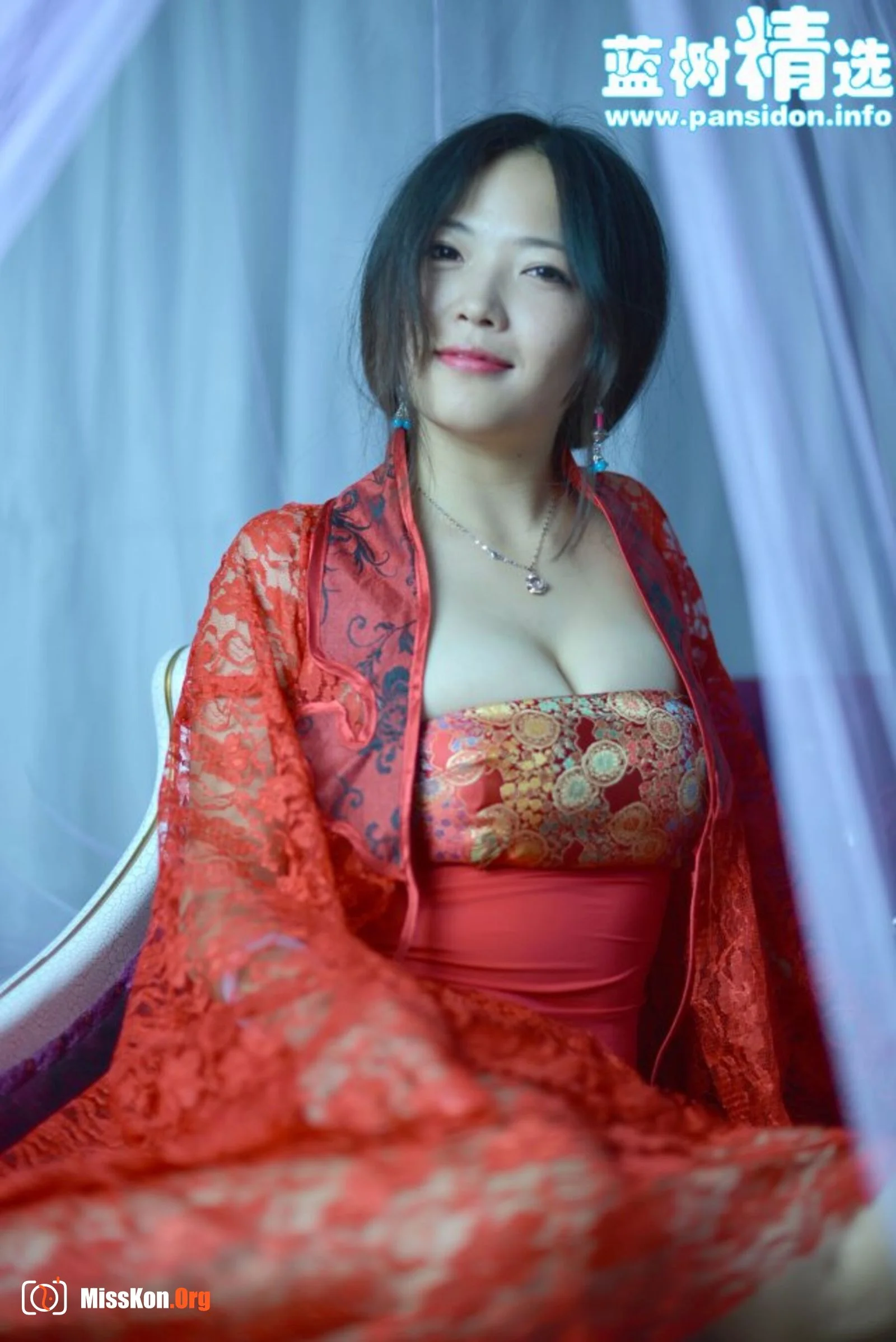 Yu Han - Photo 13