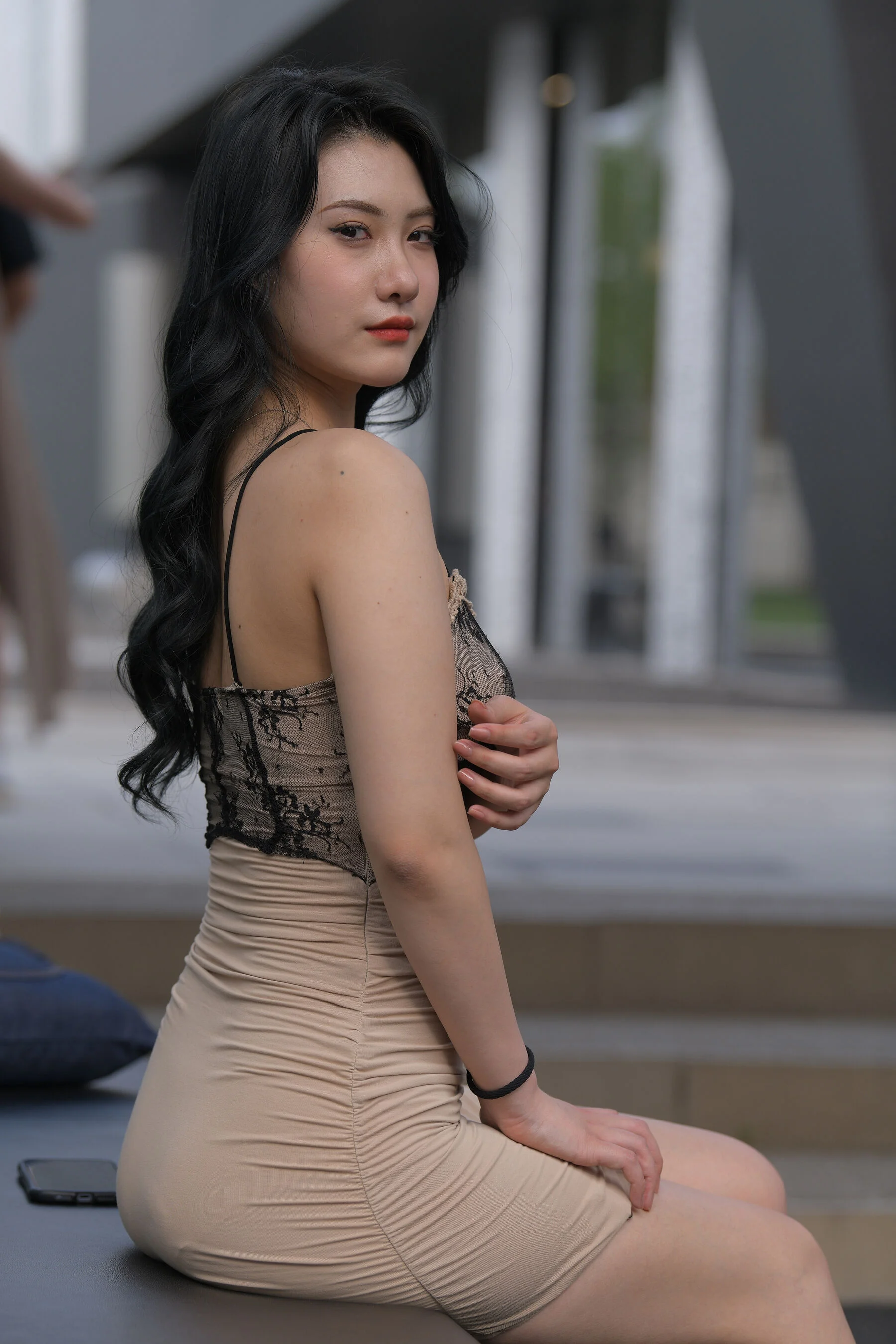 Yu Qi (Magic Mirror Street Photography: The Beginning)