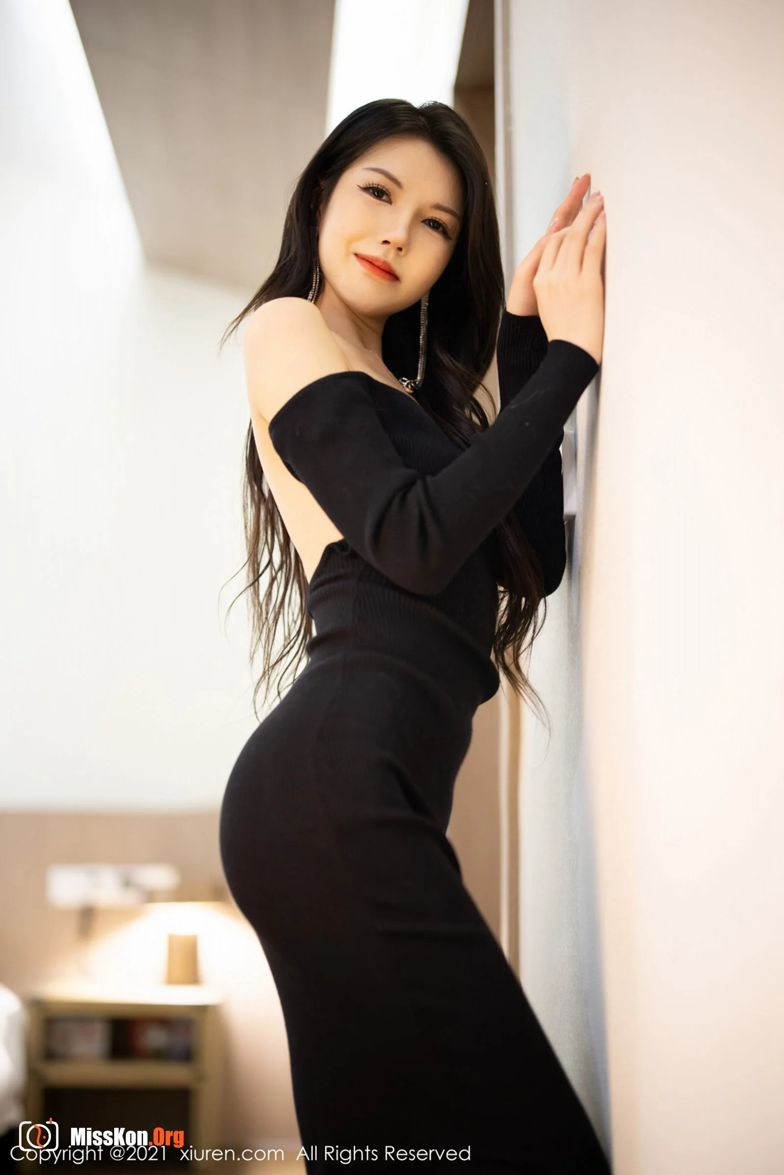 Yuanyuan Jiang - Photo 6