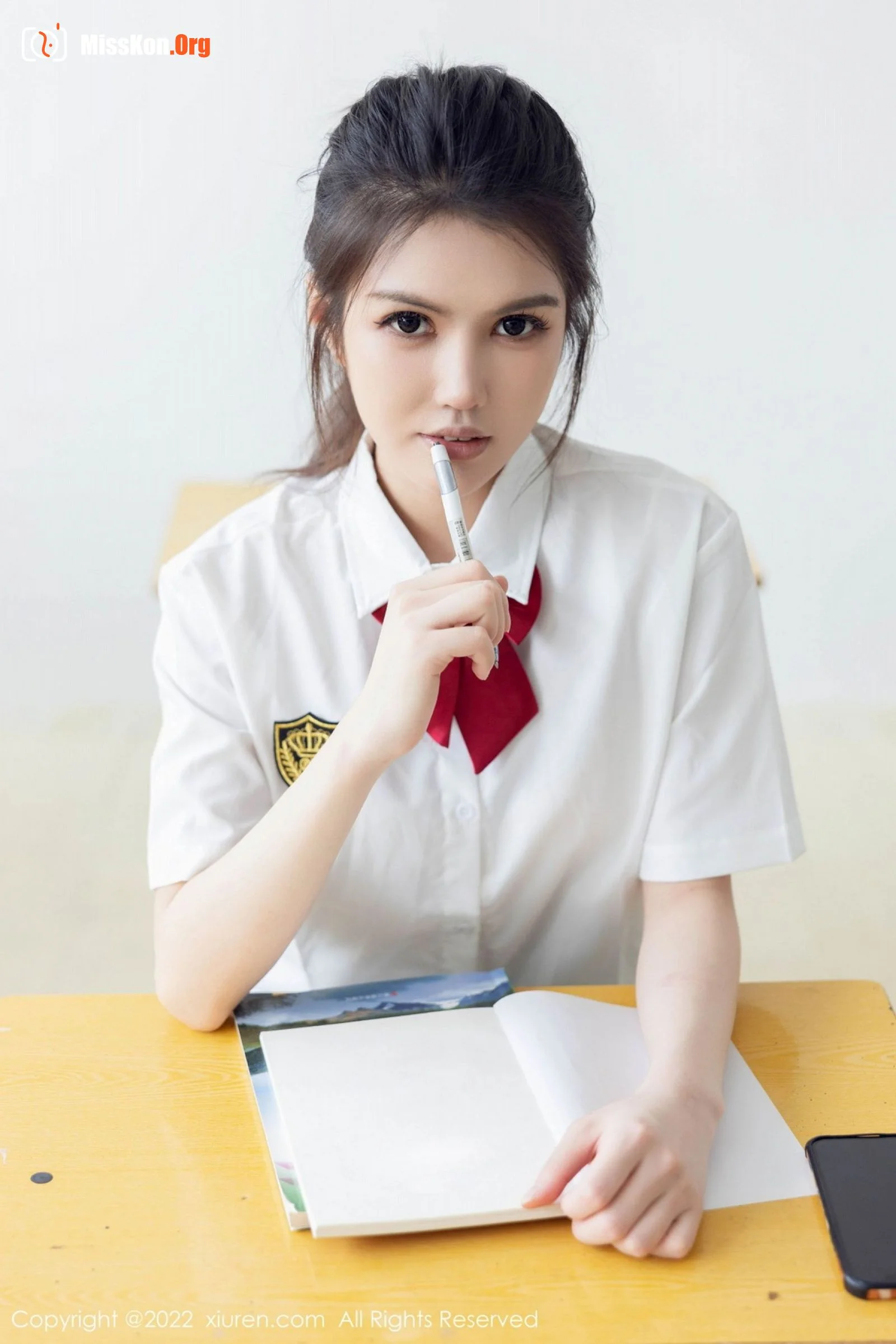 Yuanyuan Jiang - Photo 13