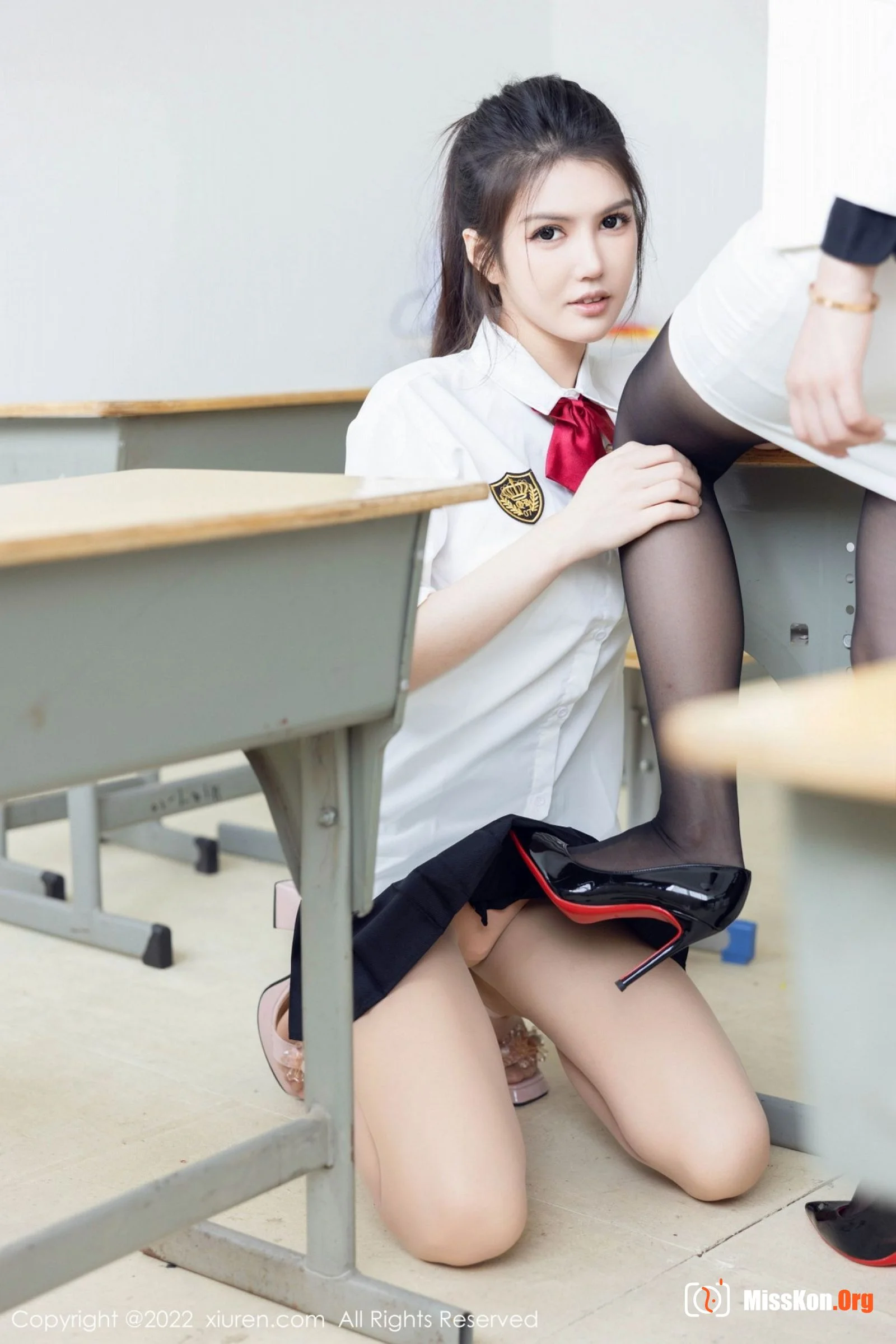 Yuanyuan Jiang - Photo 19
