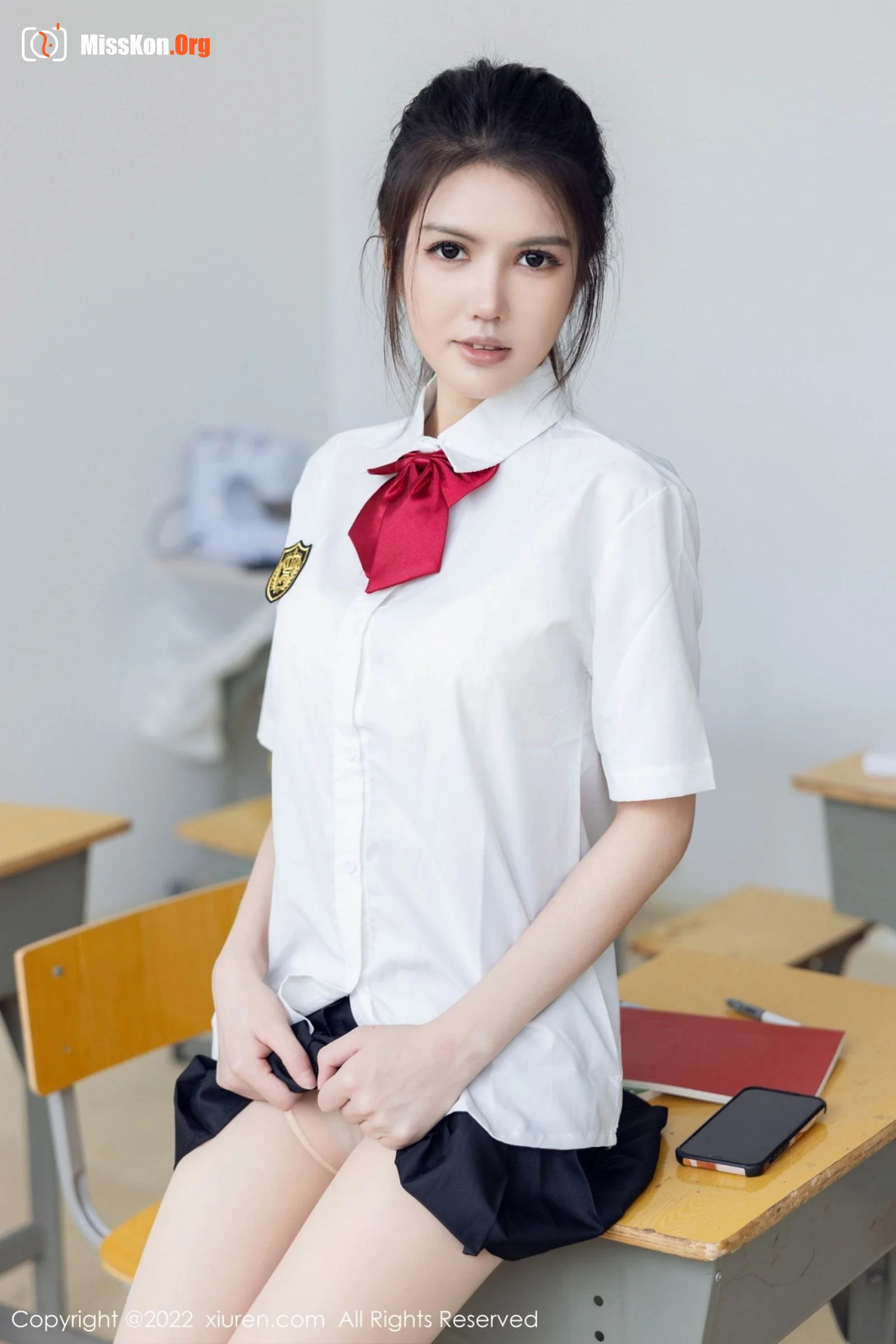Yuanyuan Jiang - Photo 6
