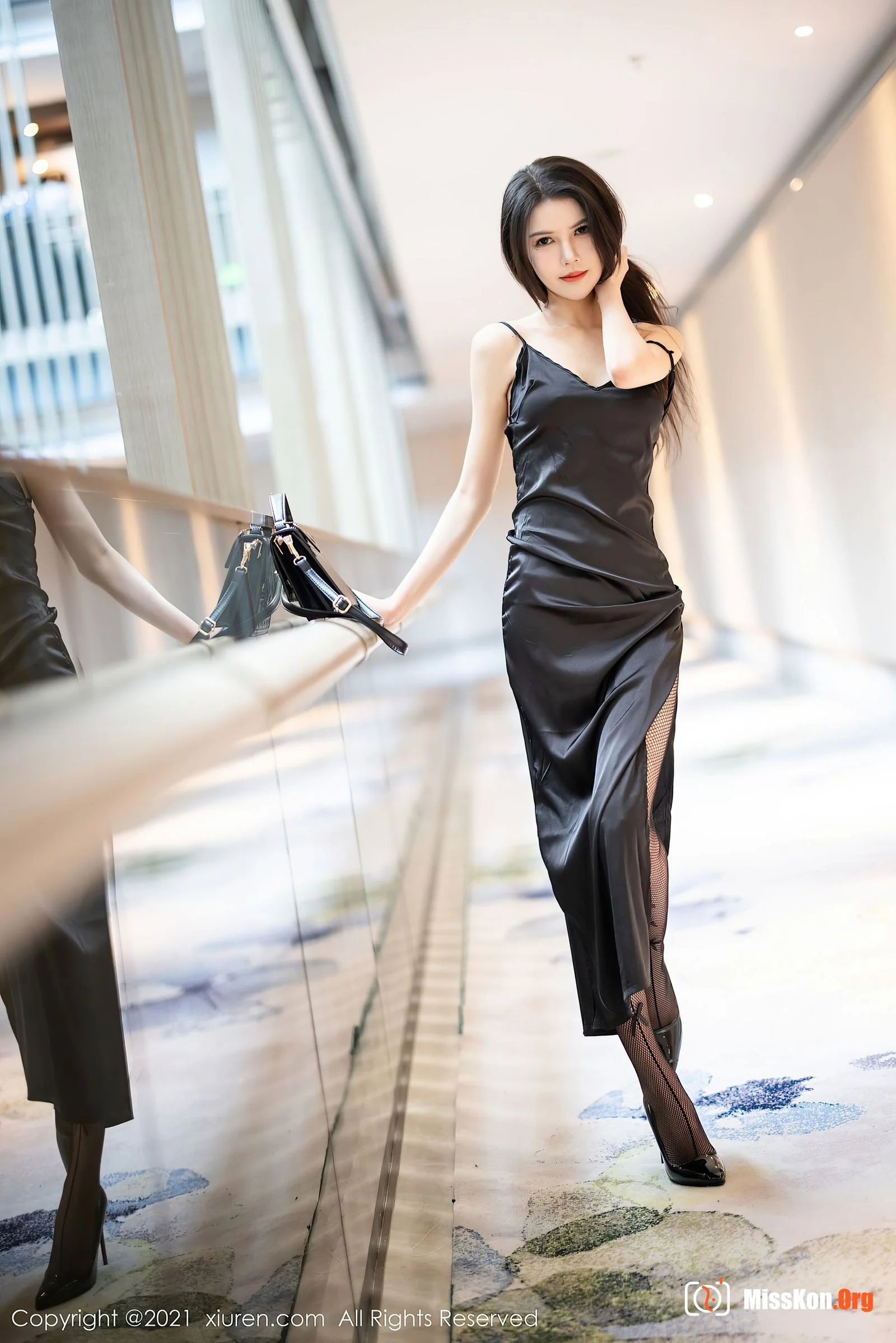 Yuanyuan Jiang - Photo 3