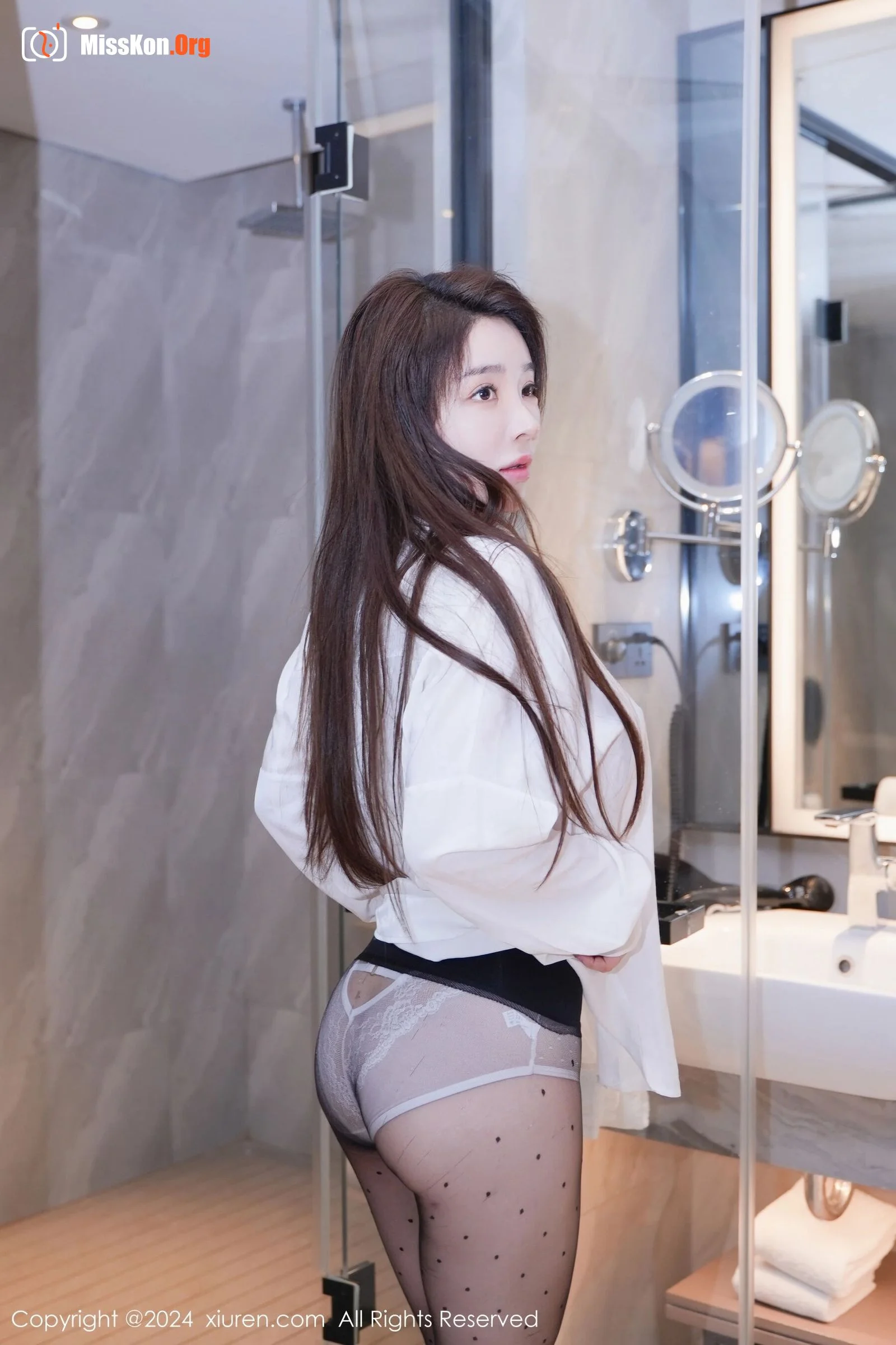 Yuer Jiang - Photo 18