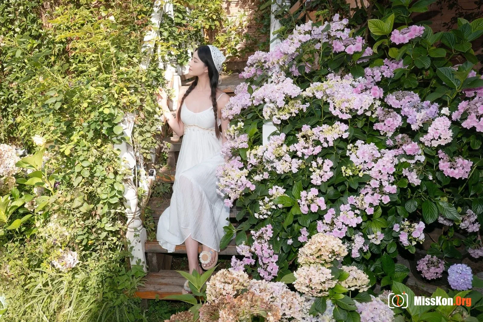 Yun Nian - Photo 2