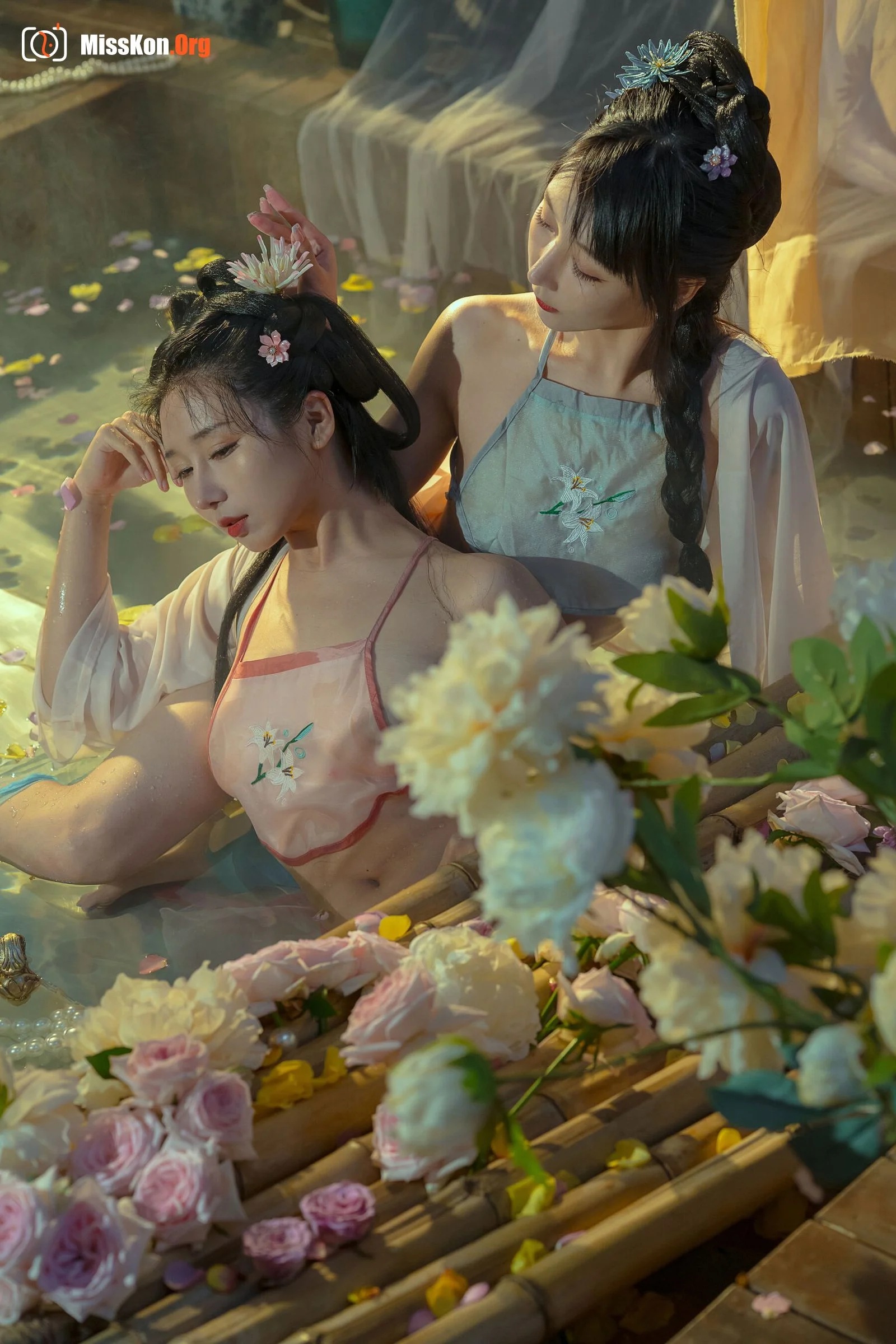 Yun Xixi: Swimming pool - Photo 18