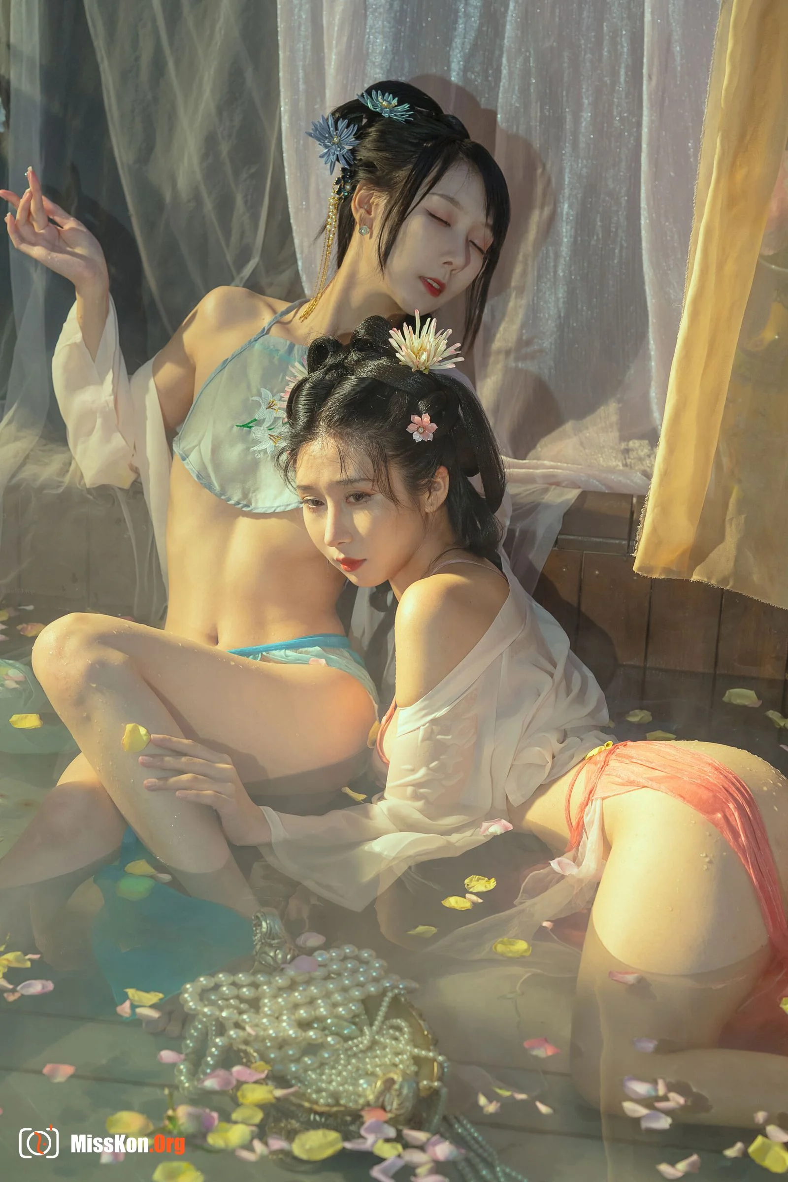 Yun Xixi: Swimming pool - Photo 20