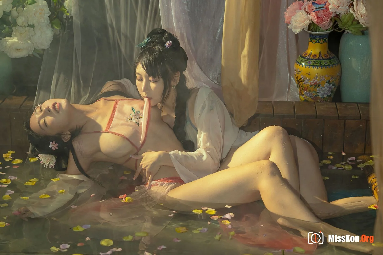 Yun Xixi: Swimming pool - Photo 5