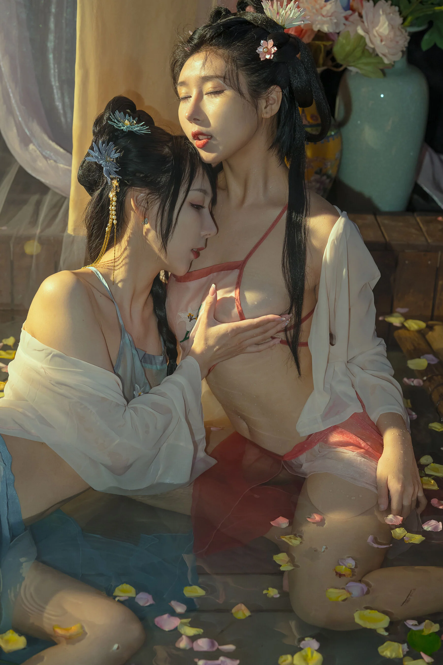 Yun Xixi: Swimming pool