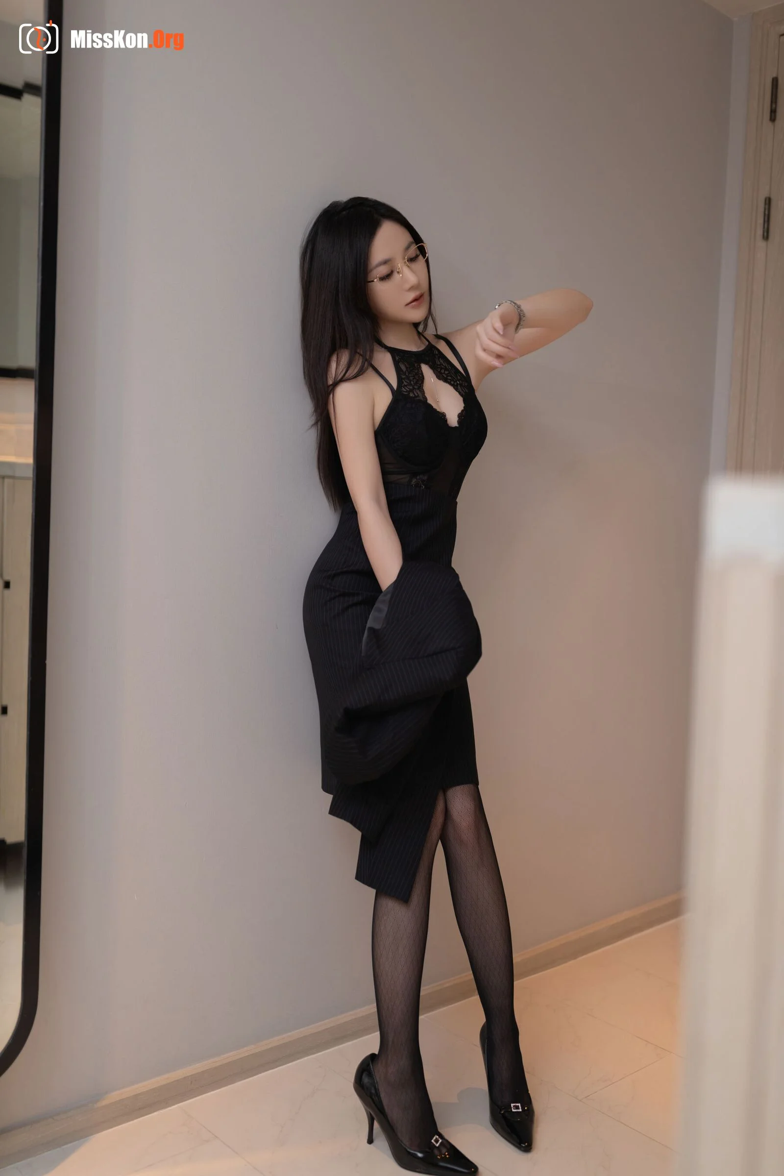 Yuzijiang Fish: Fall - Photo 20
